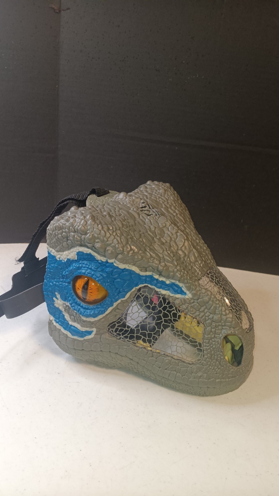 JURASSIC WORLD Chomp N Roar Blue The VELOCIRAPTOR Mask, Halloween, TESTED Works