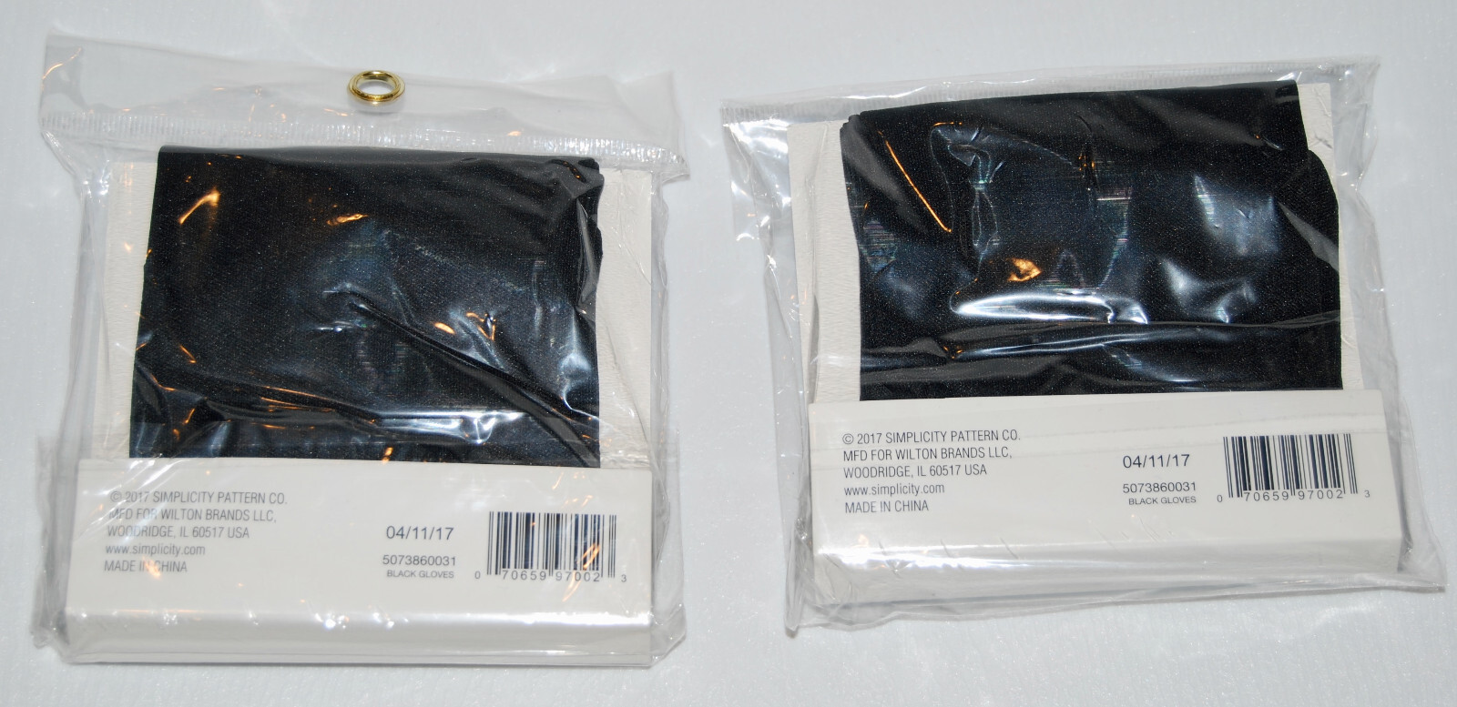 New Lot of 2 Simplicity Adult Black Super Hero Costume Gloves OSFM