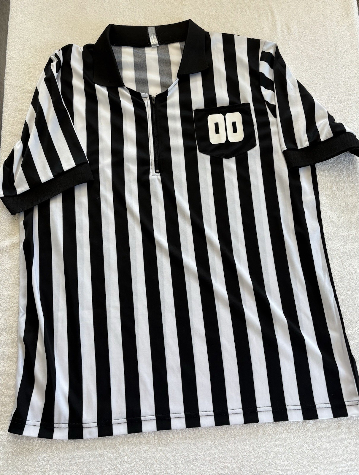 Men’s Referee Costume Shirt #00 Black & White Striped Size XL – EUC