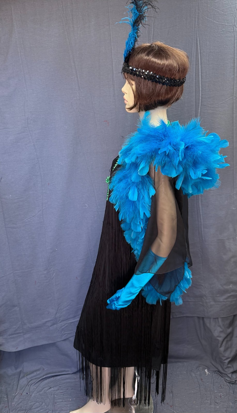 “Great quality” Black flapper with turquoise boa- Adult “one size fits most”