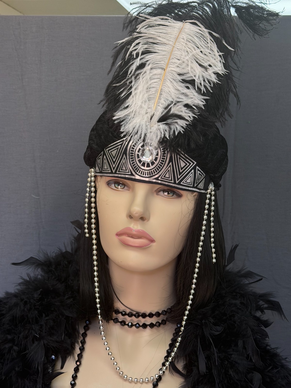 “Great quality” Black and Silver flapper-adult small