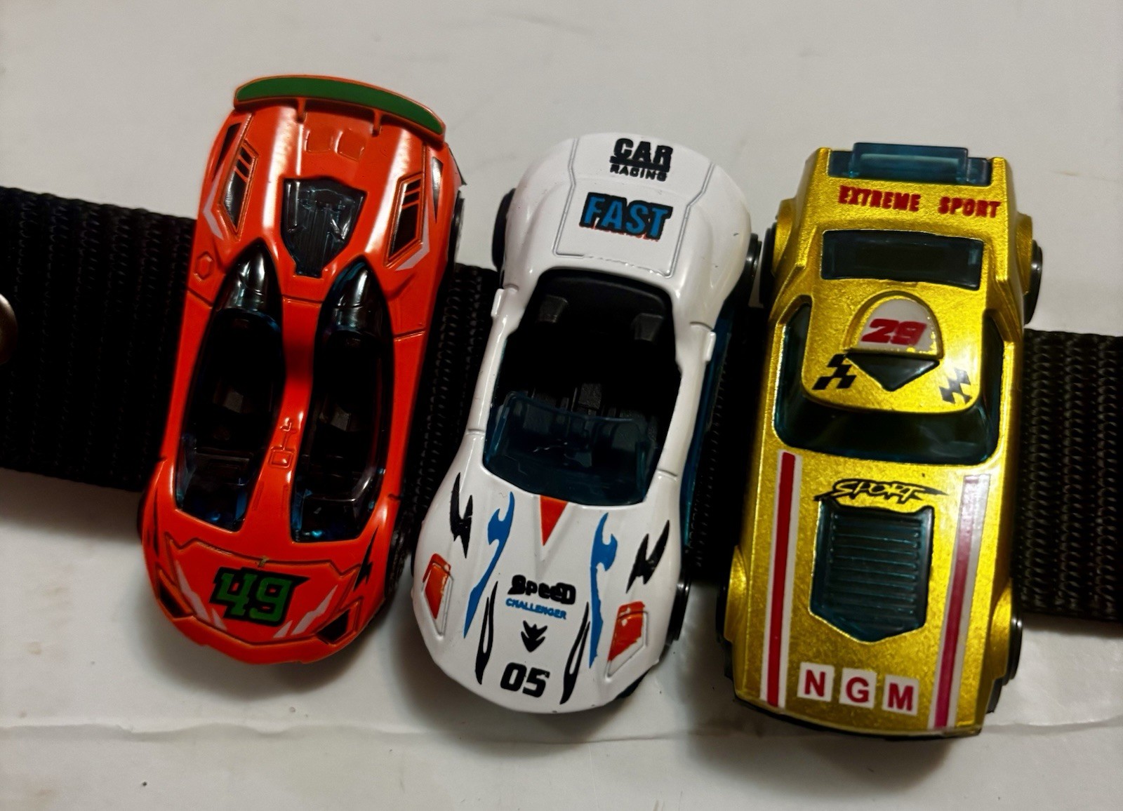 Hot Wheels 48” Belt Of Die Cast Cars Rare Hard To Find Item VGC Fast Shipping