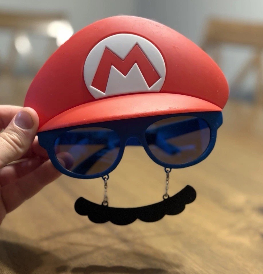 Nintendo Super Mario Brothers Mustache Sun-Staches costume sunglasses 2016
