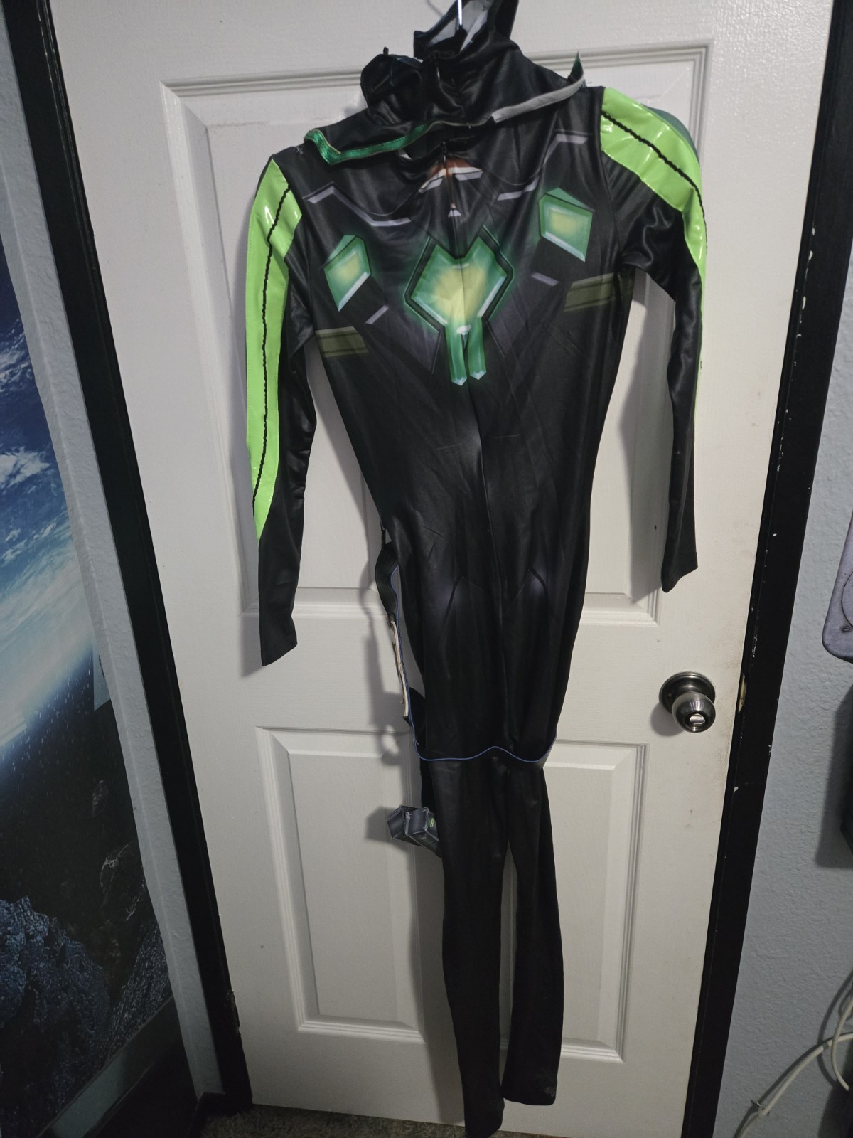 Cosplay.fm Women’s Small Valorant Viper Bodysuit Zentai Jumpsuit Costume W/ Mask