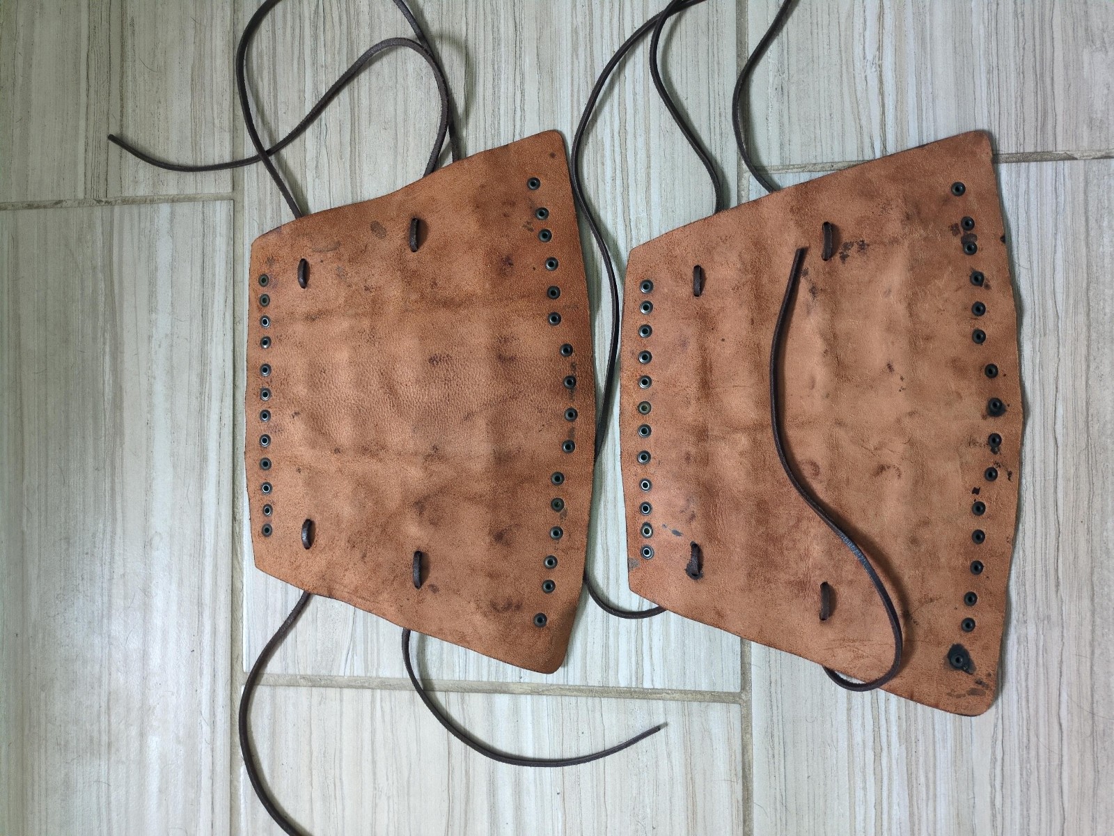 OutcastProps Apocalyptic Samurai Brown Studded Leather Bracers Pair LARP Cosplay