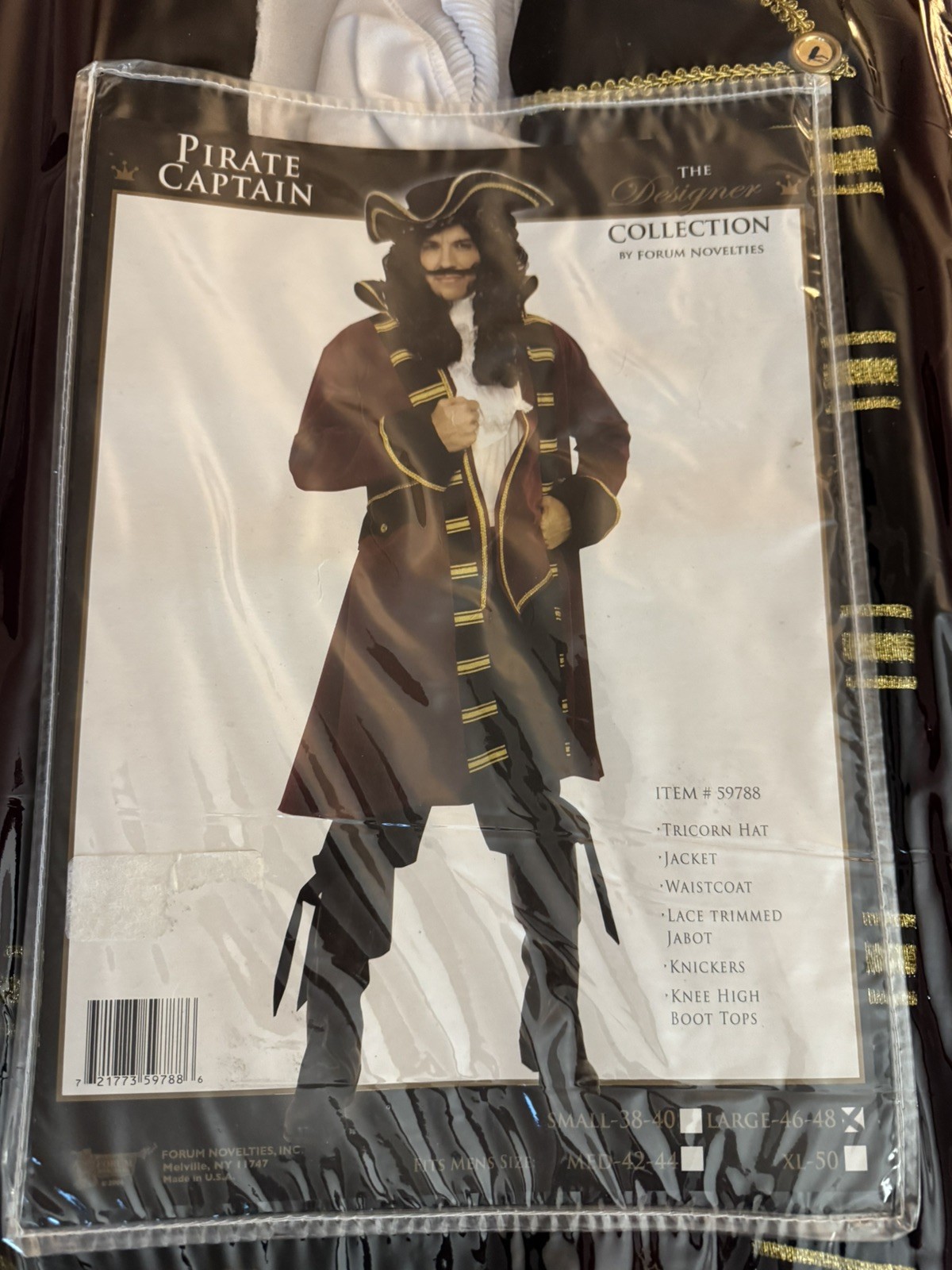 Forum Novelties Captain Pirate Costume Made in USA Adult Large 46-48 used once!!
