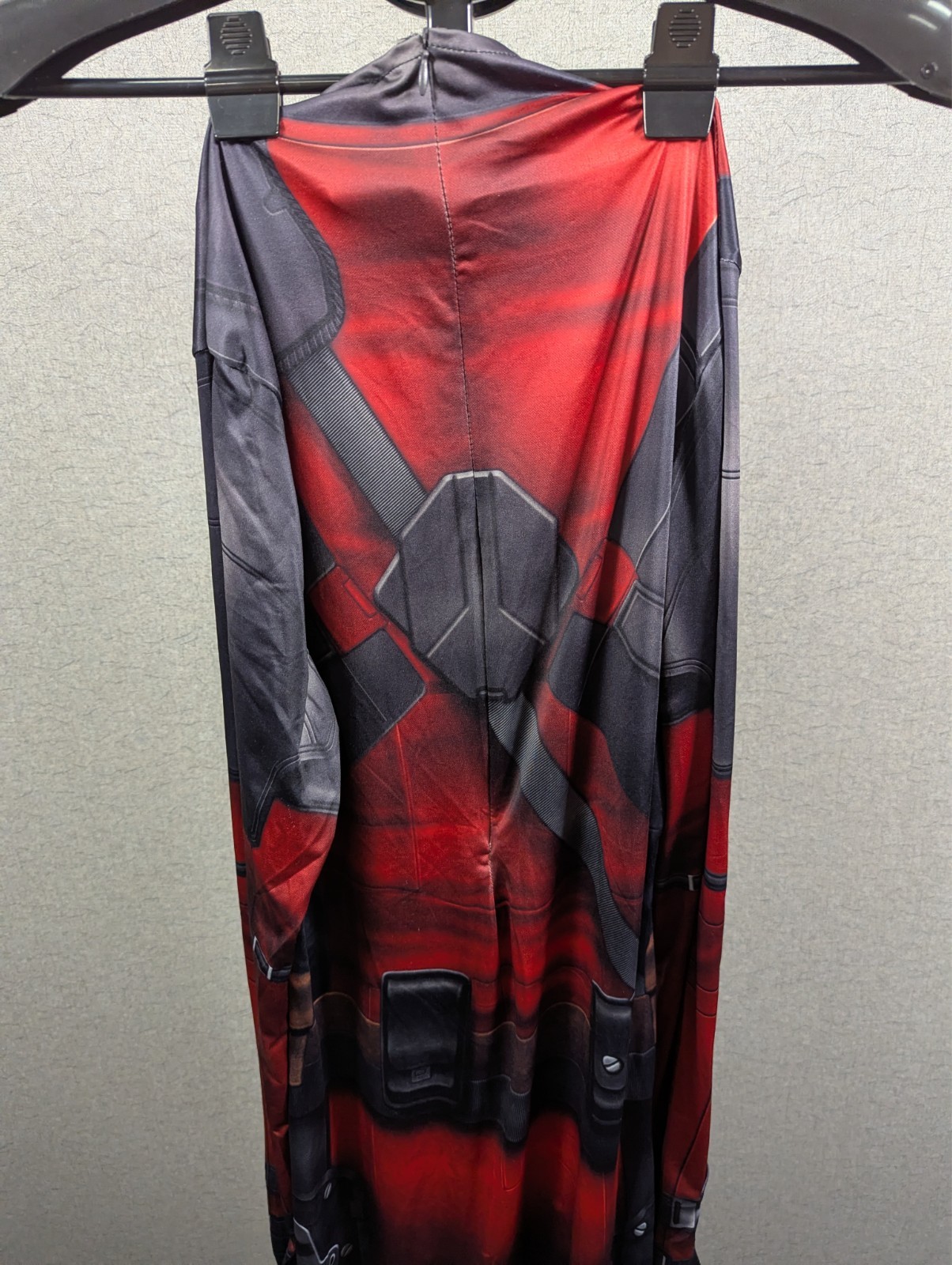Jazwares Marvel Deadpool Adult Costume Standard Size Small Cosplay Halloween