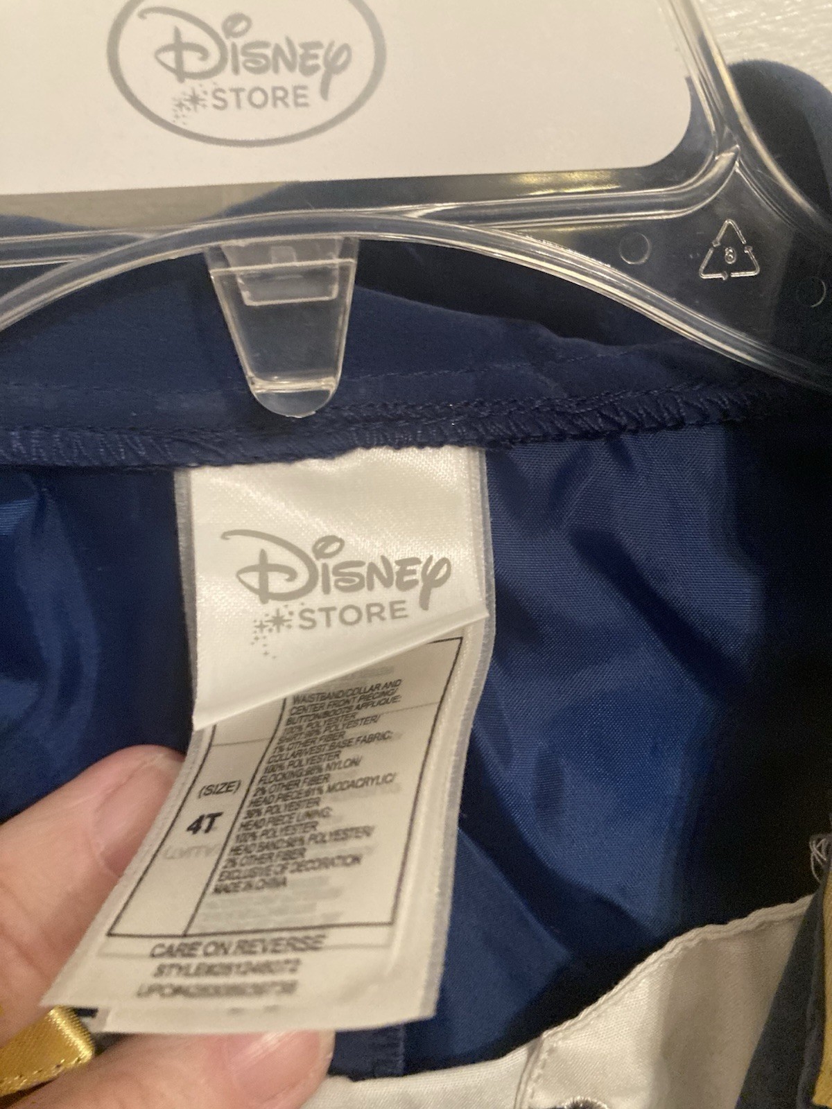 DISNEY STORE Jake and the Never Land Pirates Jake Costume for Boys 4T