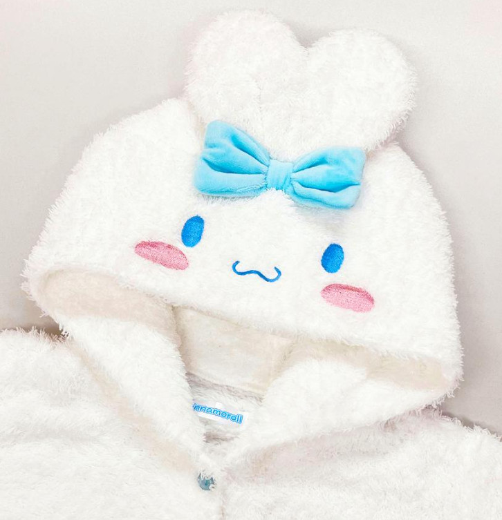 SAZAC Cinnamoroll Cosplay Gown Hoodie w/ Standing Ears & Ribbons New Japan