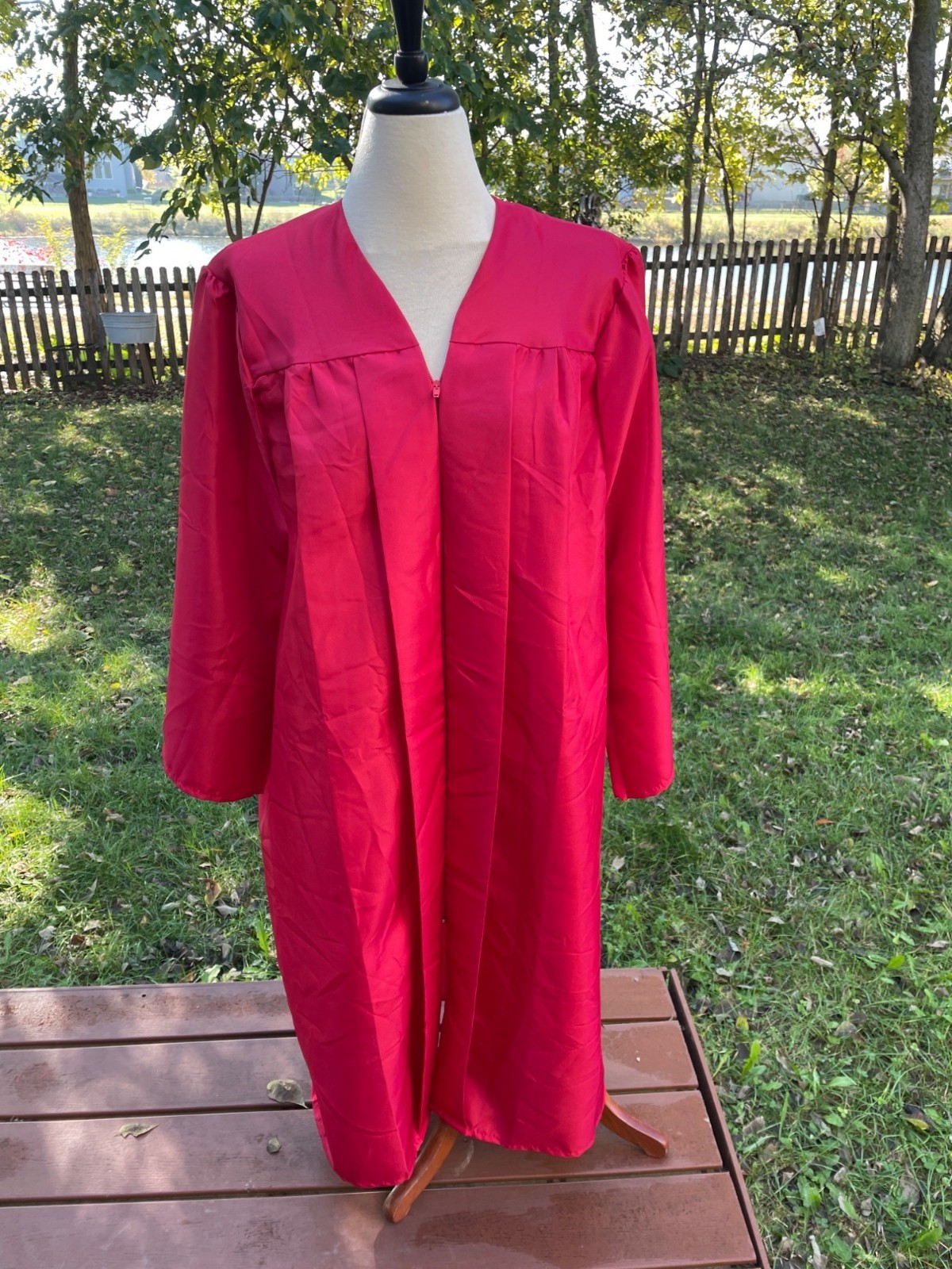Jostens BDG Collection Red Graduation Gown Medium Fit 507″-509″ 100% Polyester