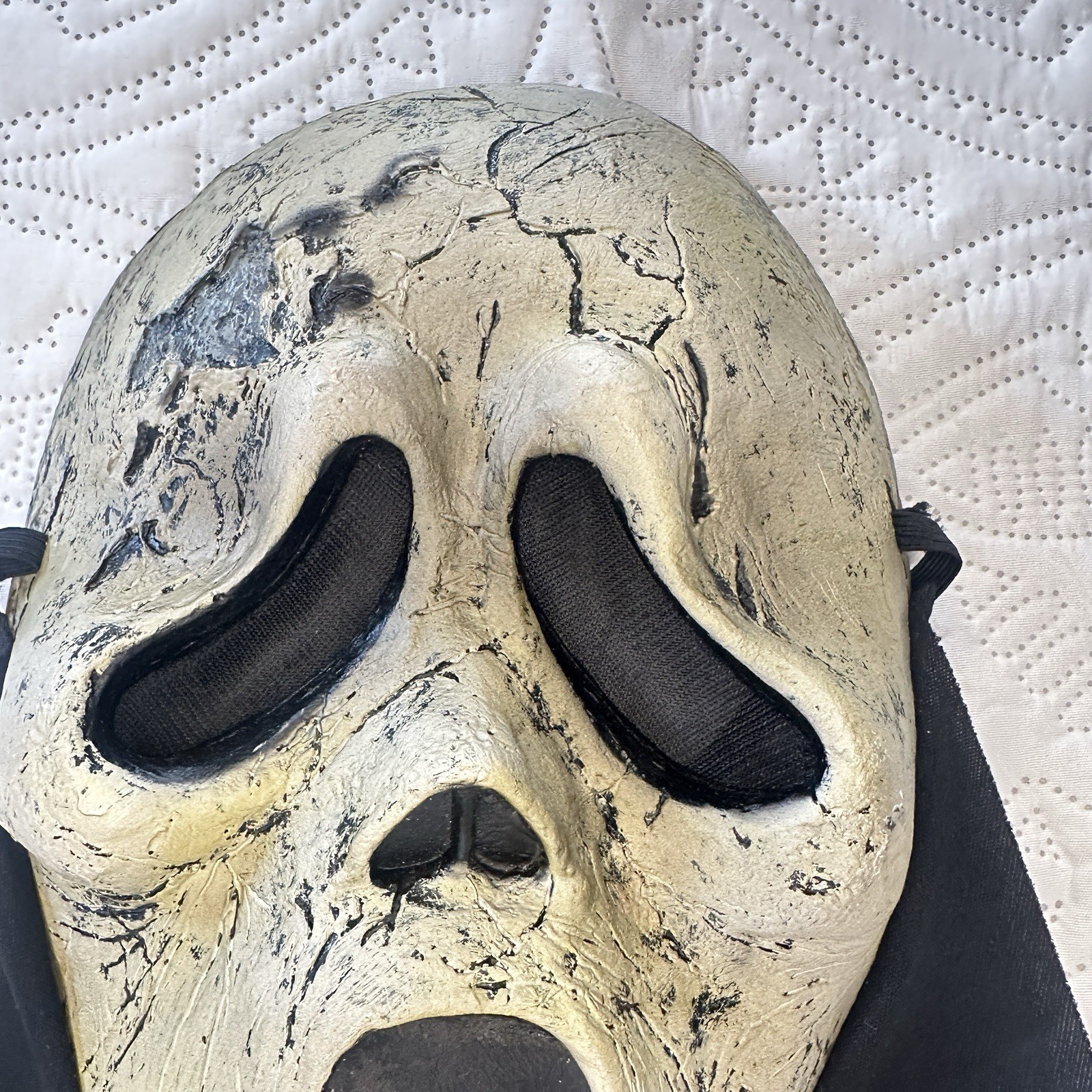 Scream Aged Ghost Face Adult Costume Robe Mask Belt Easter Unlimited Fun World