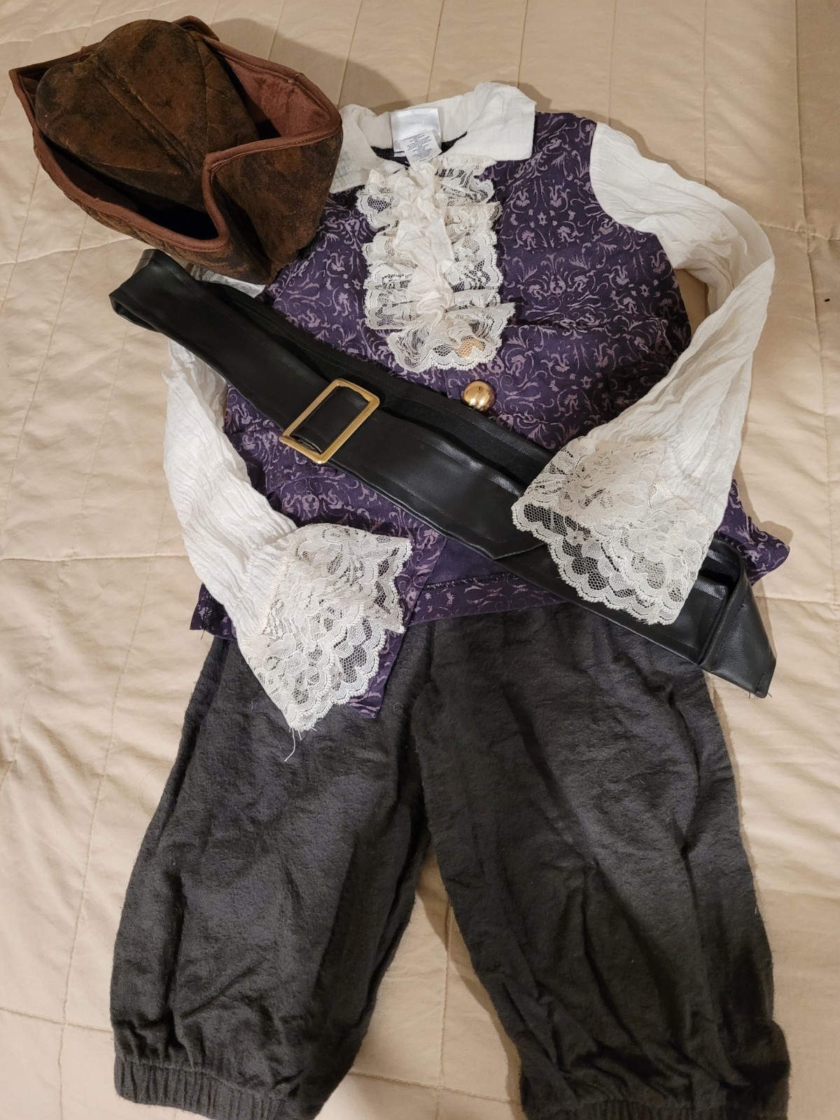 EUC Girl Pirate Disney Costume Original Elizabeth Swann