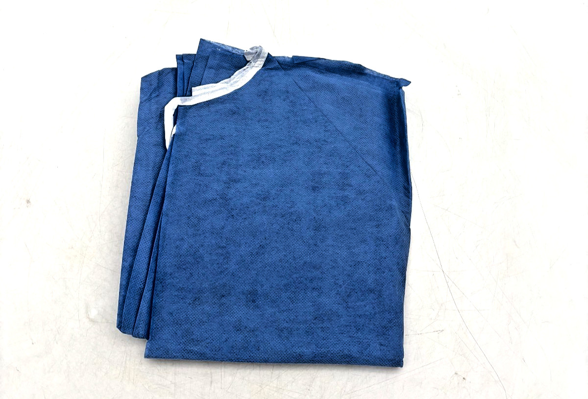 3A Medical Level 3 Standard Surgical Gown ONE SIZE PK70 NEW