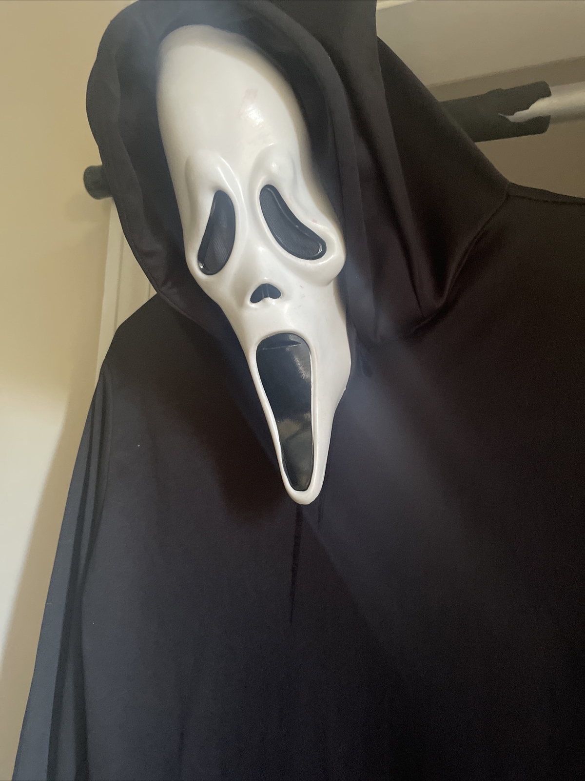 FunWorld Licensed Scream (Ghost Face) Boys Costume One Size