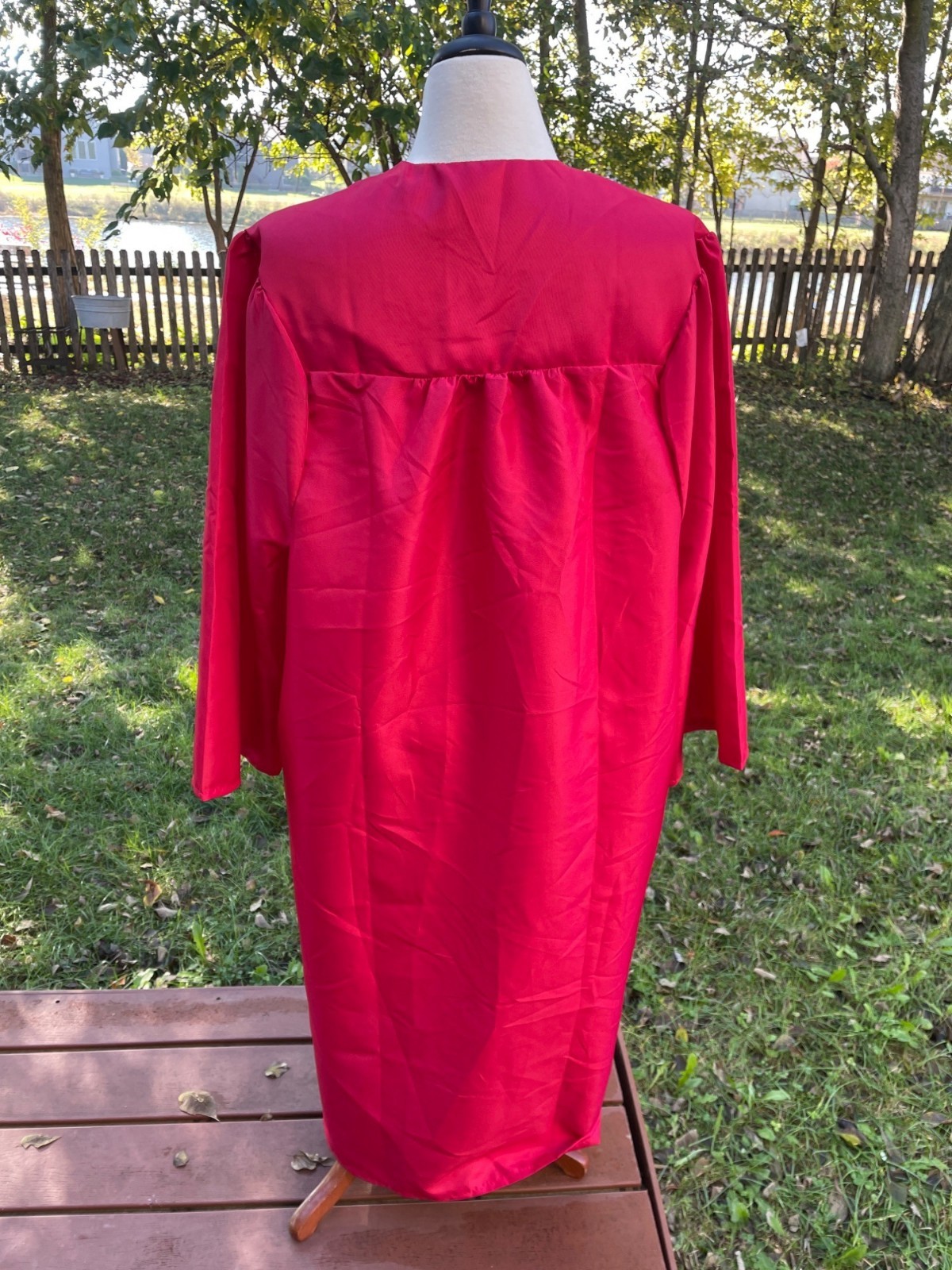 Jostens BDG Collection Red Graduation Gown Medium Fit 507″-509″ 100% Polyester
