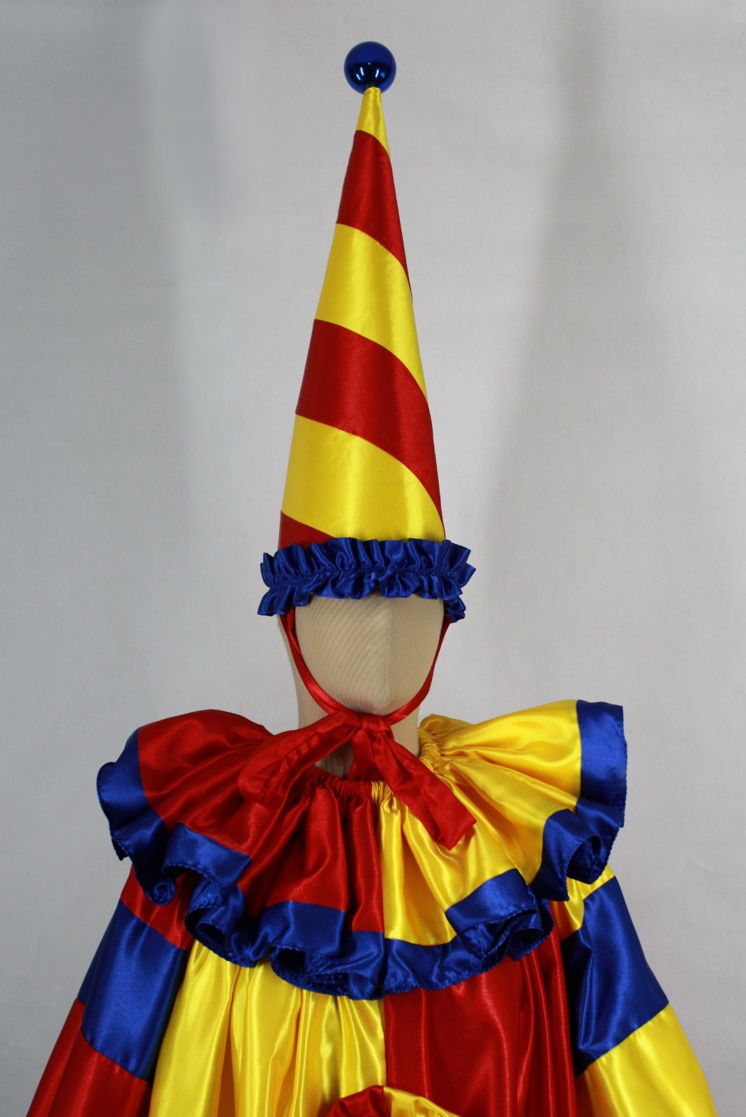 Classic Clown Costume for Adults Size Small to Extra Large, Halloween Outfit