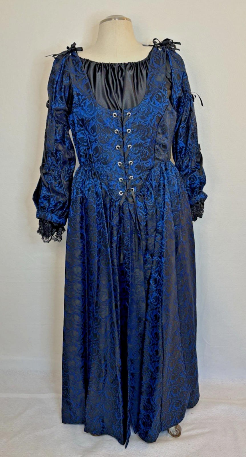 Blue Black Design Chemise Top Lace up Sleeves Medieval Renaissance Dress #14 40″