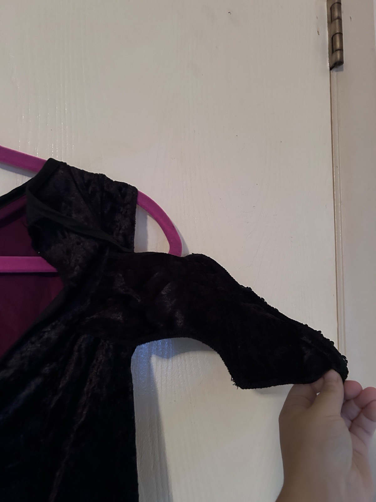 Garden of Evil Veinia Costume for Women made by Disguise