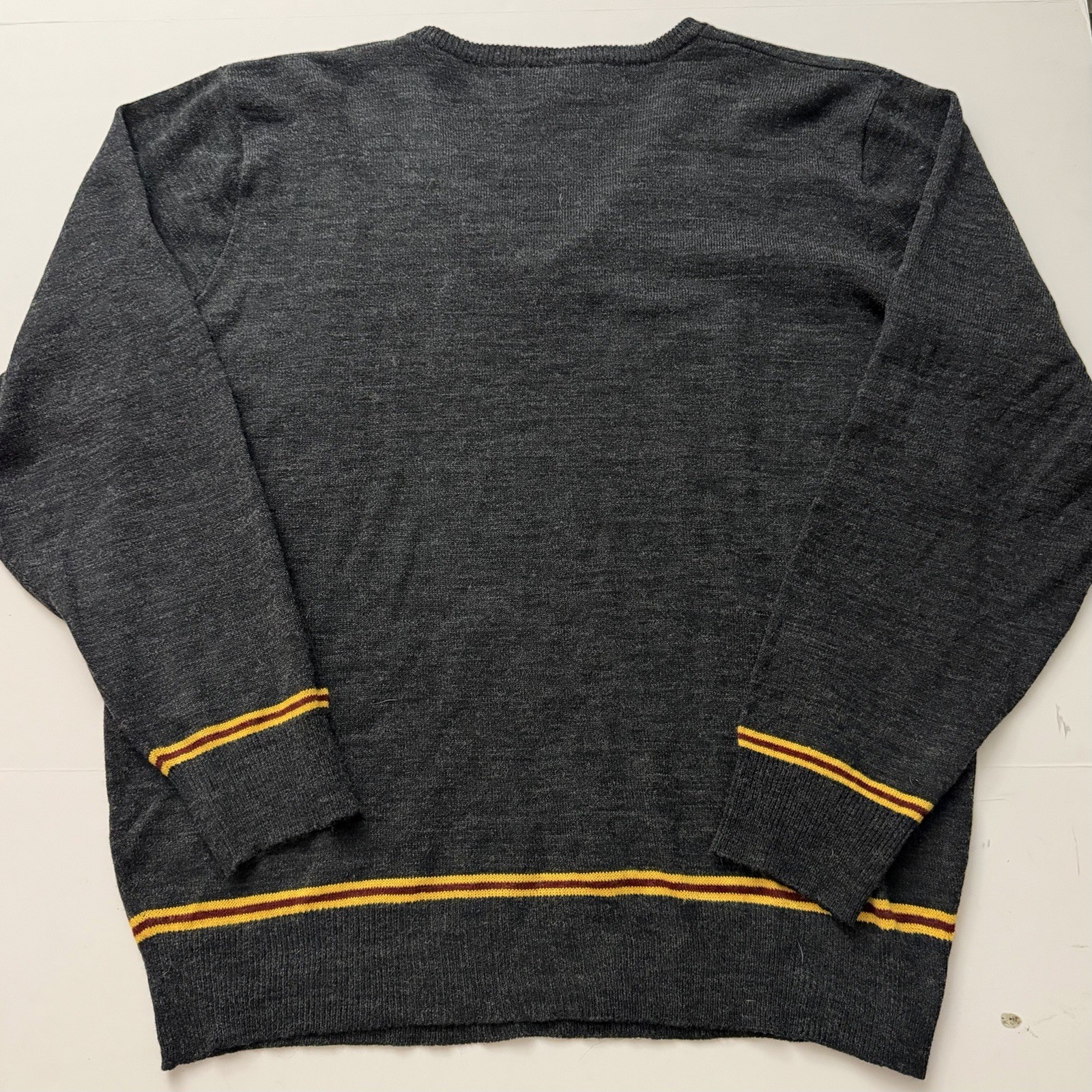 HARRY POTTER HABBER & DASHER Hufflepuff Sweater Dark Gray XXL