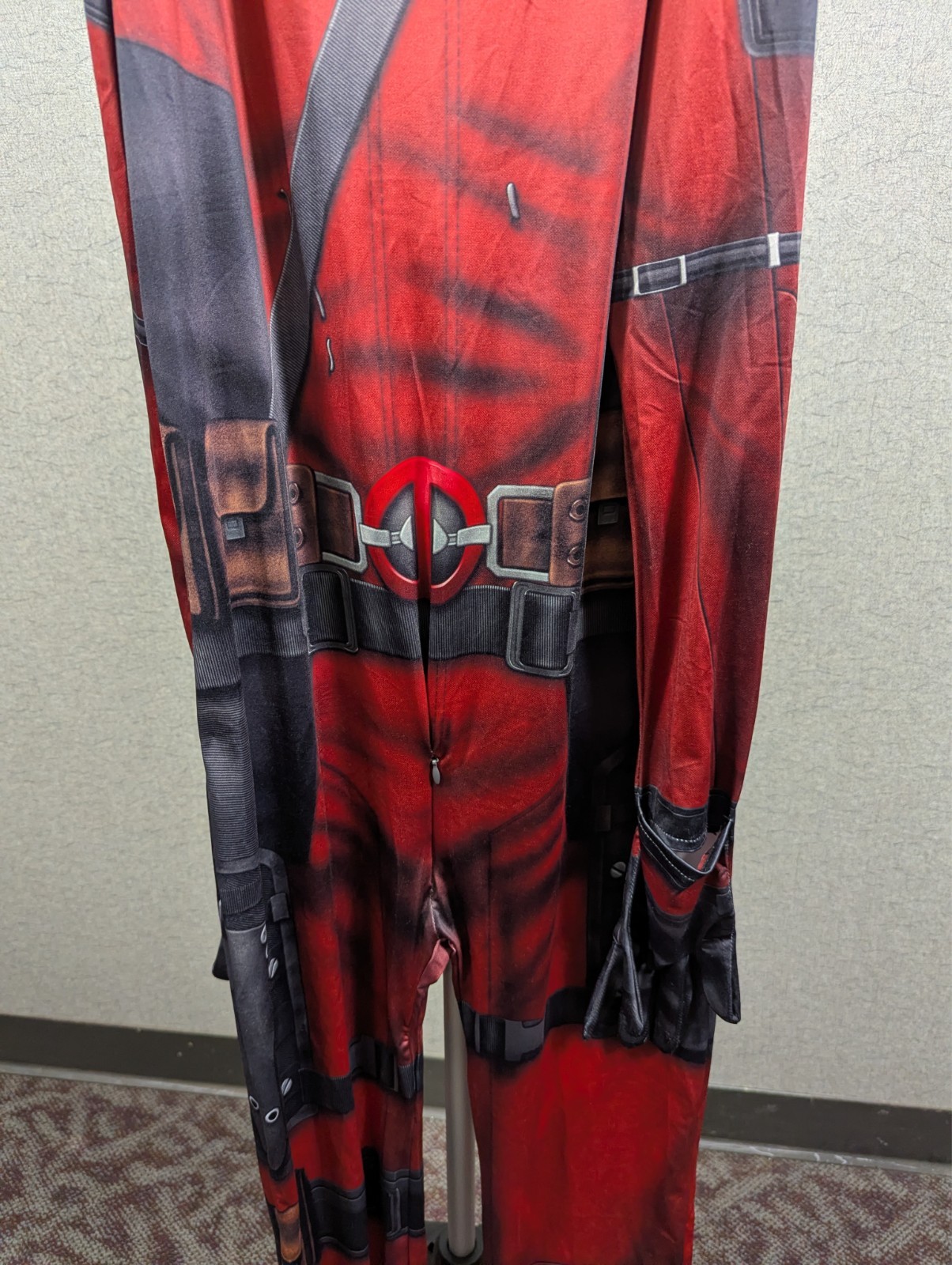 Jazwares Marvel Deadpool Adult Costume Standard Size Small Cosplay Halloween
