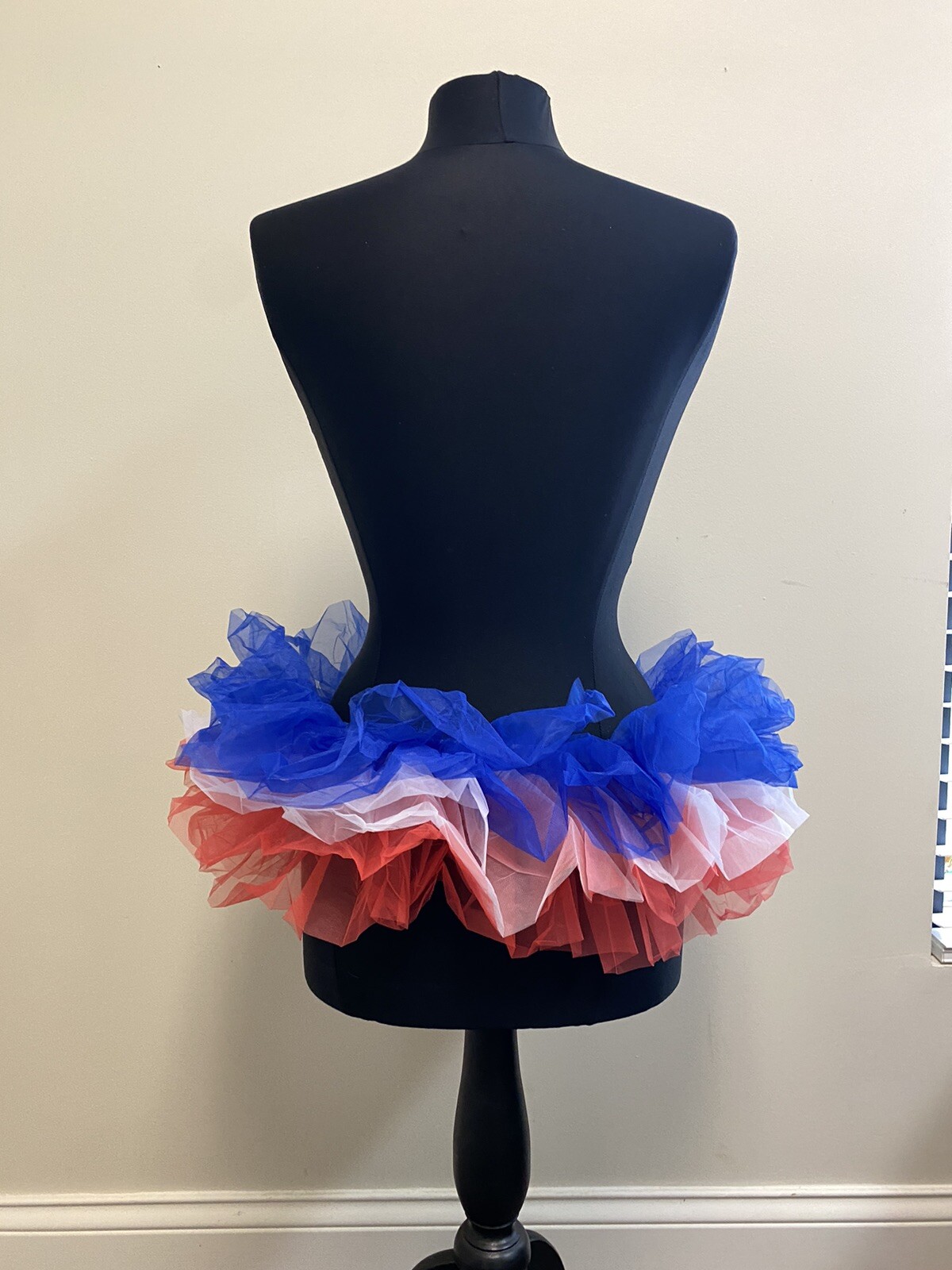 BellaSous Adult Narrow Tutu Red White Blue Plus Size Fun Run Costume Halloween