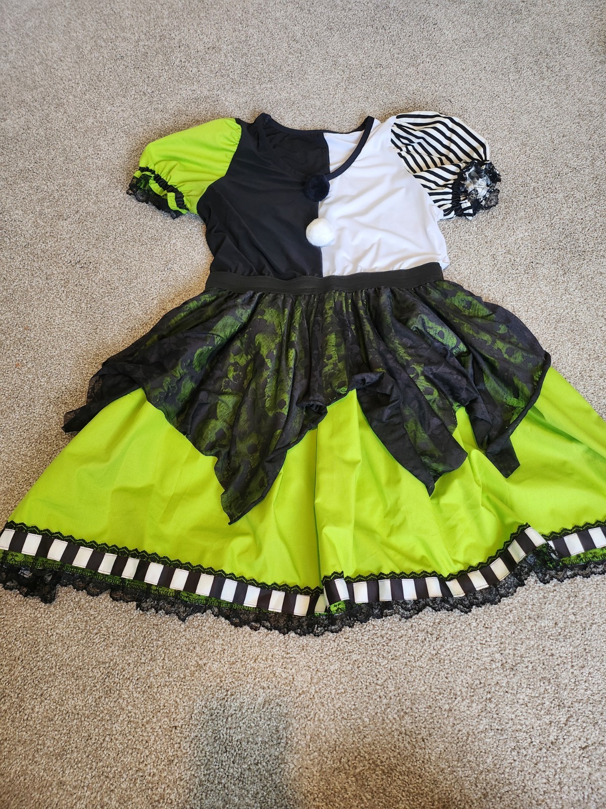 Handmade Custom Clown Halloween Costume Size XL Green, Black And White