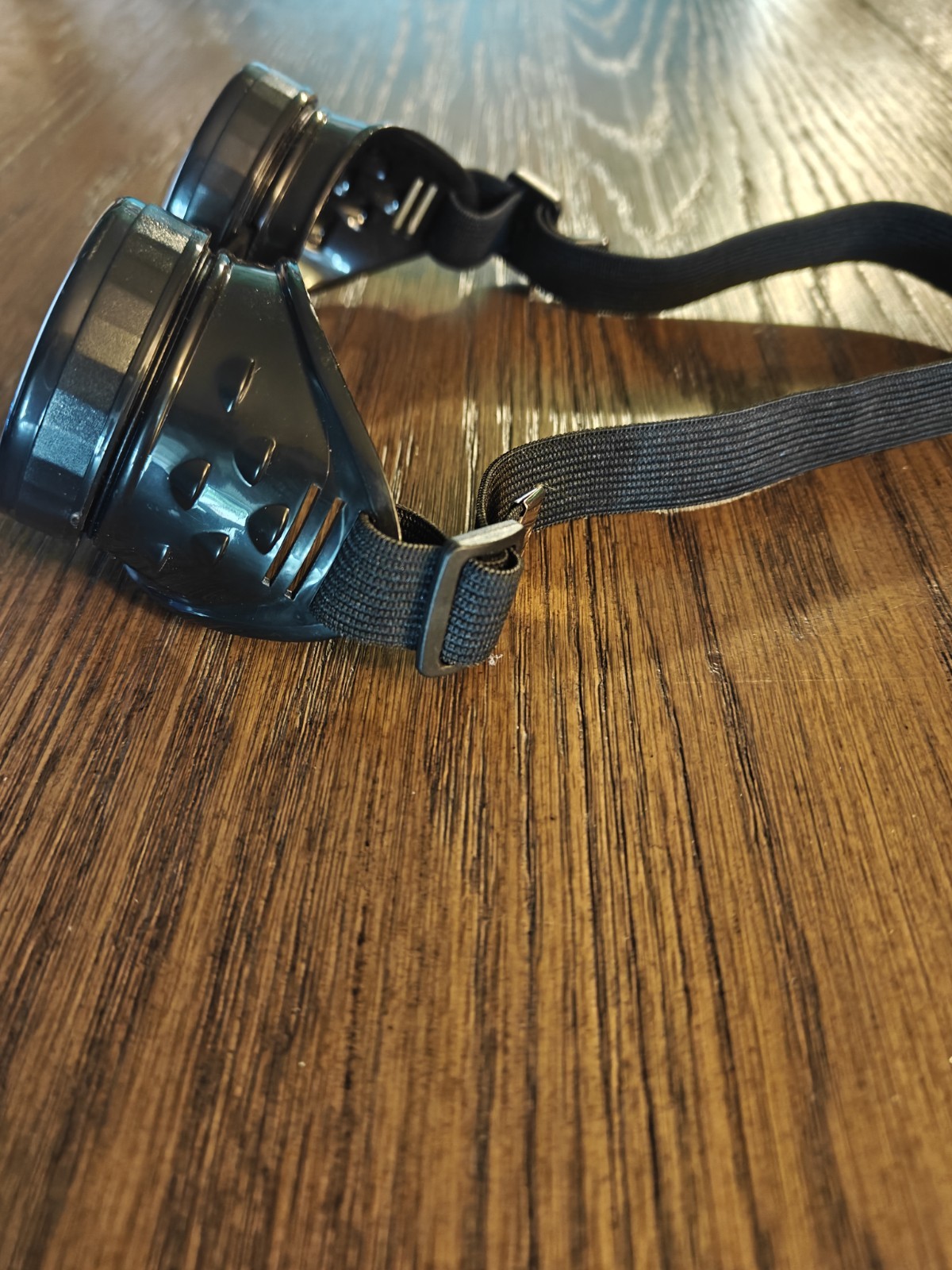 Costume Steampunk Style Goggles Dark Tinted Black Plastic Lens Elastic Strap