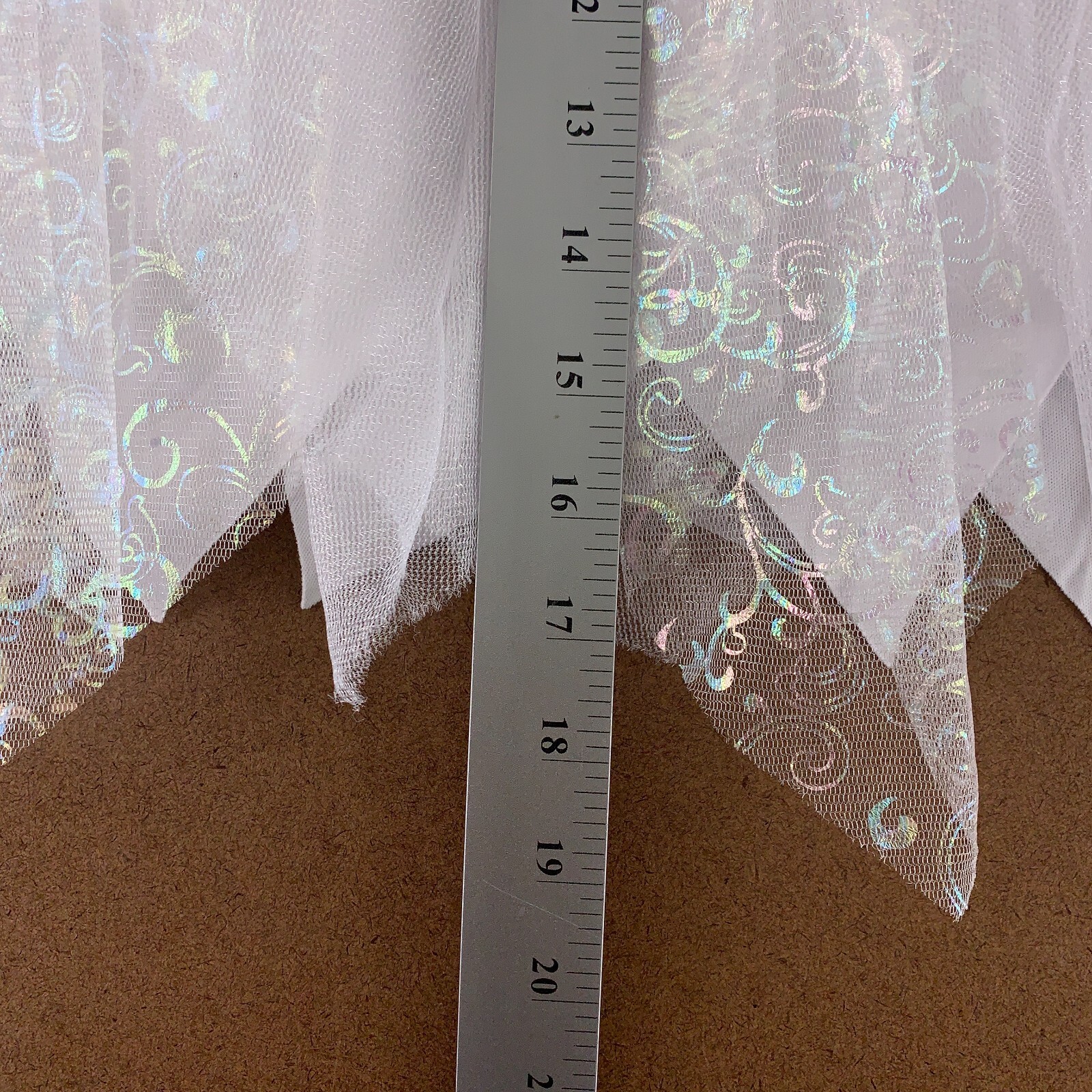 Spirit Halloween Women’s Plus One Size White Shimmer Pull On Costume Skirt