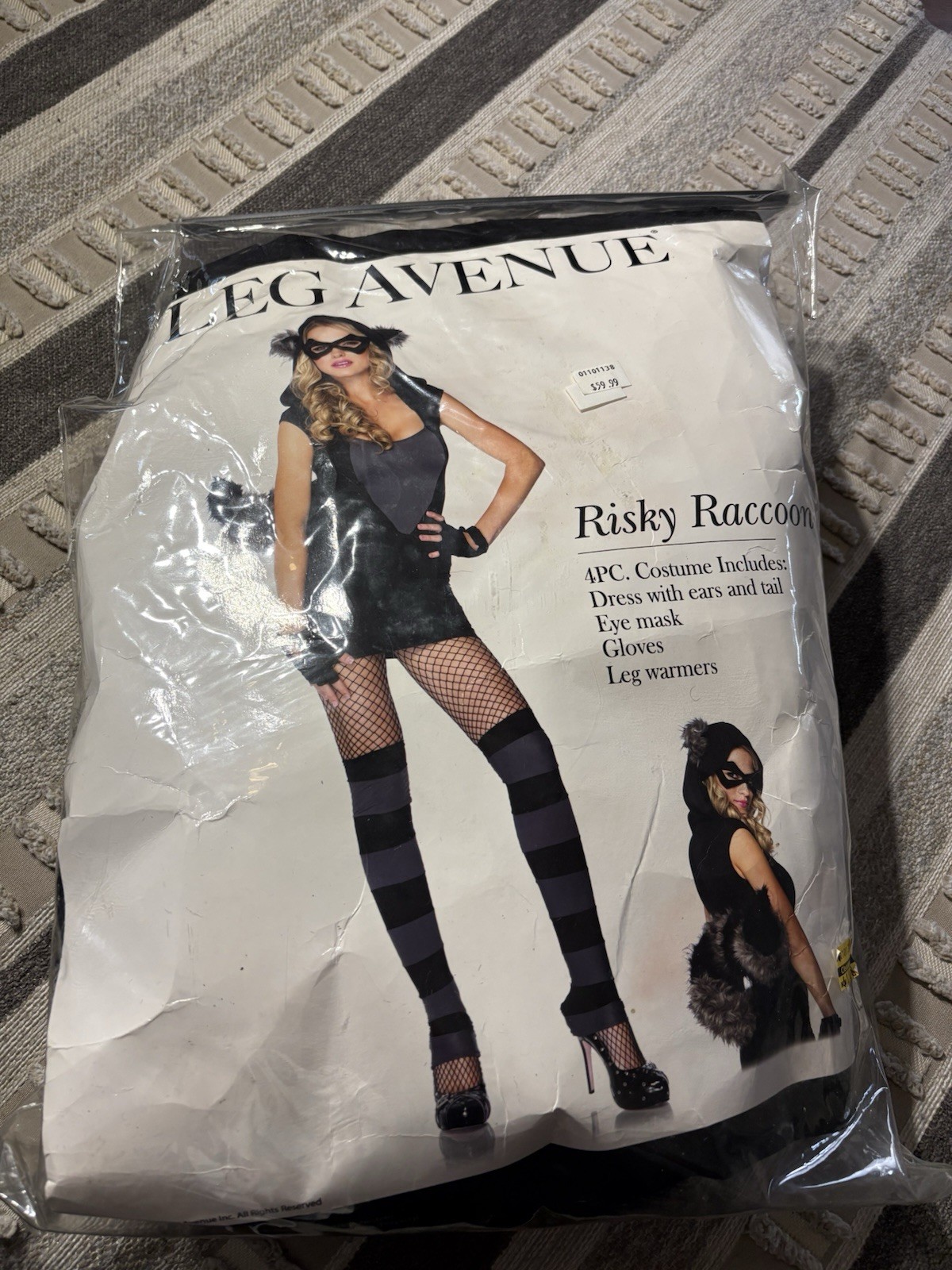 Risky Raccoon S/M Halloween Costume Leg Avenue Women READ