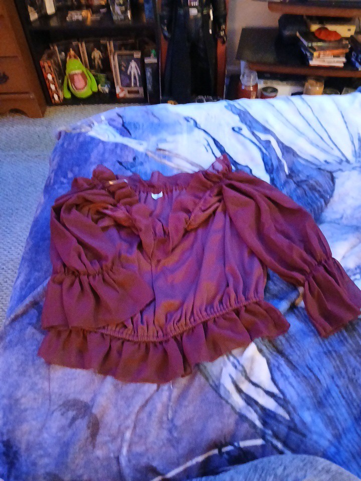 Women’s Size L/XL, Maroon, Cropped, Half-Sleeved, Spirit, Blouse