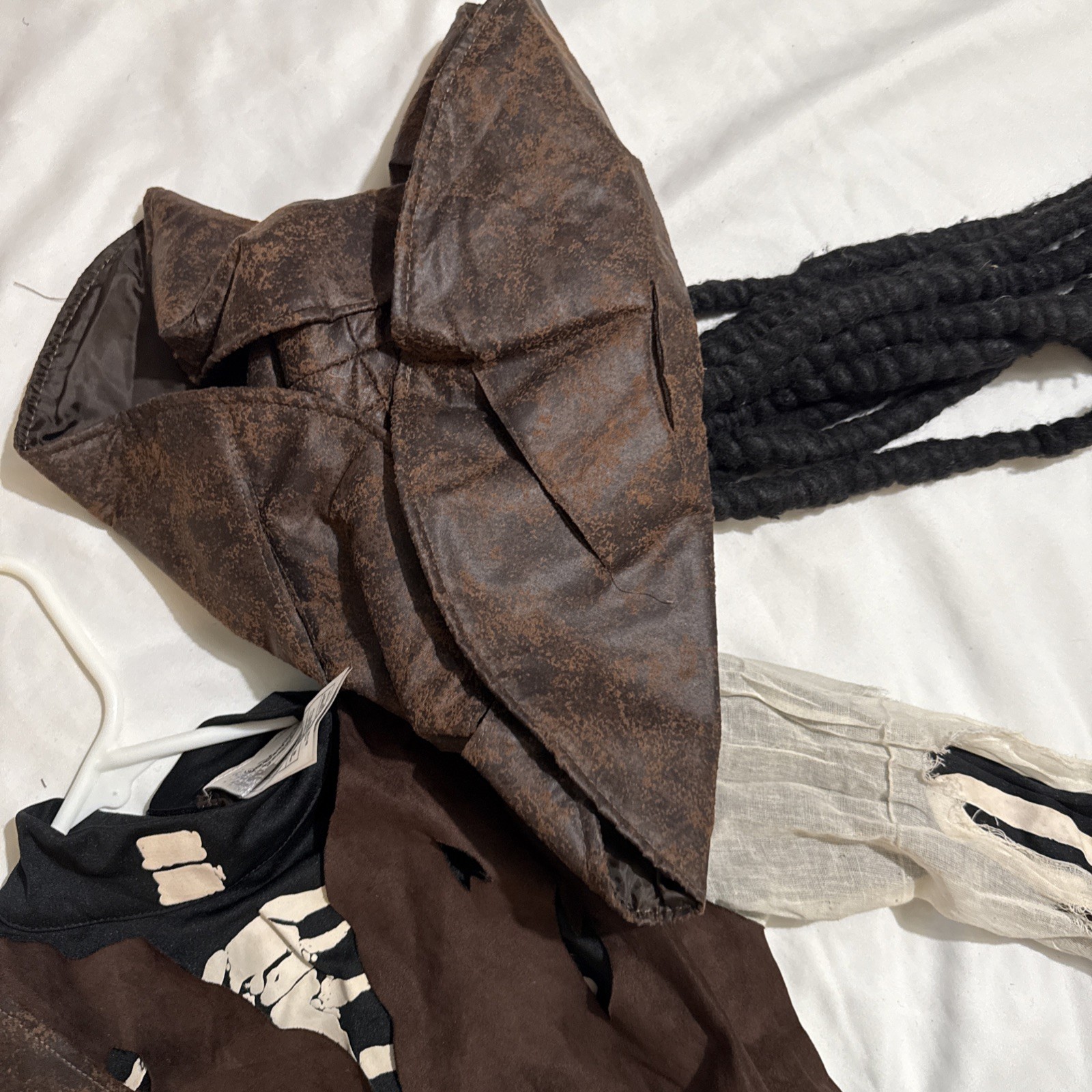 Walt Disney World Pirates Of Caribbean Boney Pirate Halloween Costume Small EUC