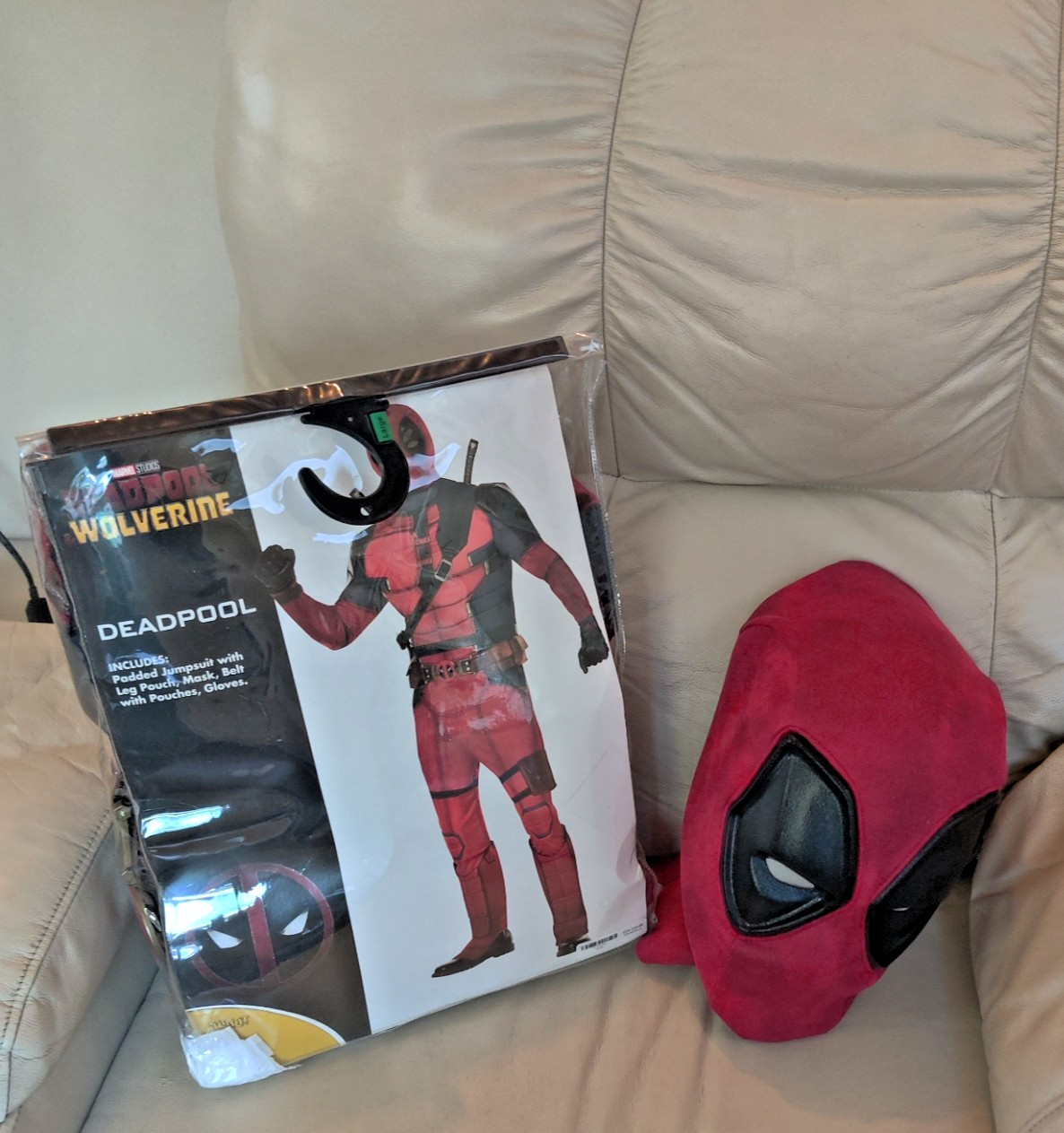 [01750686] Deadpool & Wolverine Marvel Movie Adult Deadpool Costume Size Large