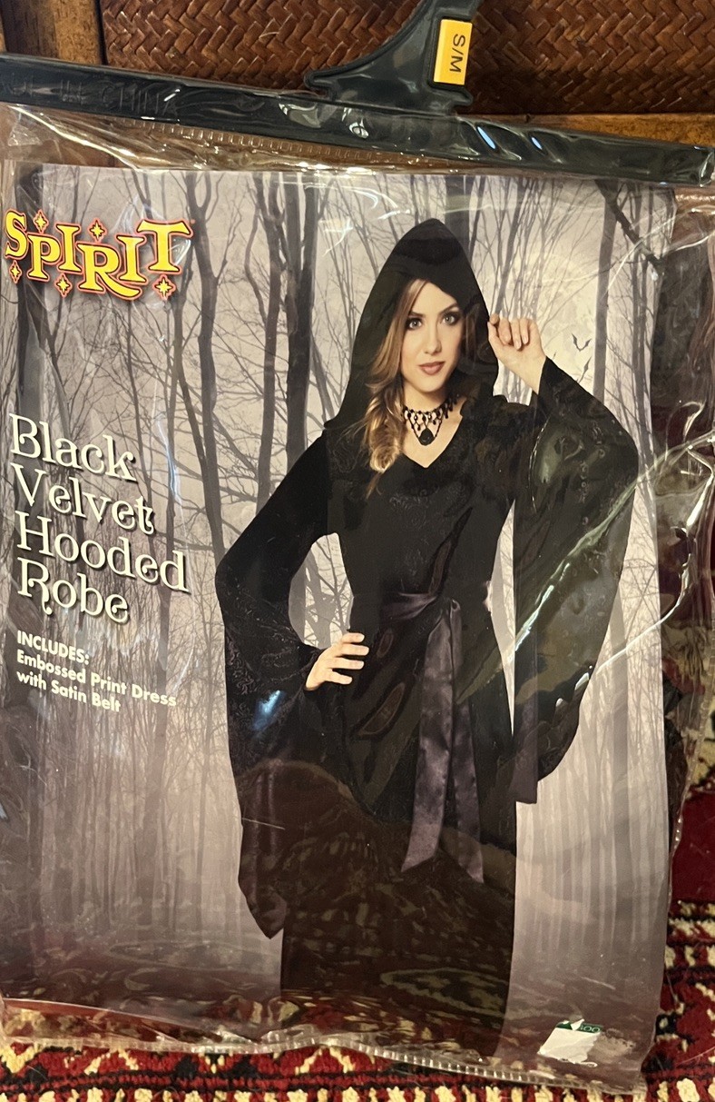 Spirit Black Velvet Hooded Robe With Satin Belt Stevie Nicks! Adult S/M 4-8 NEW