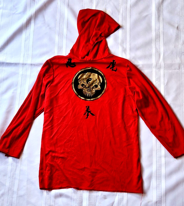 Graphic Design Skull Shirt w/Hood Rubie’s Child’s Size Large