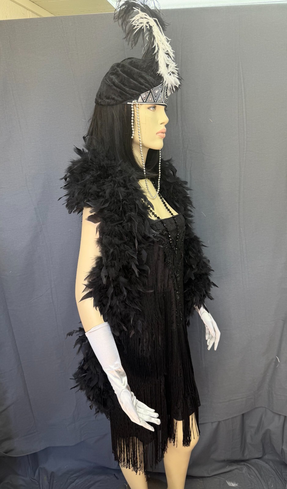 “Great quality” Black and Silver flapper-adult small
