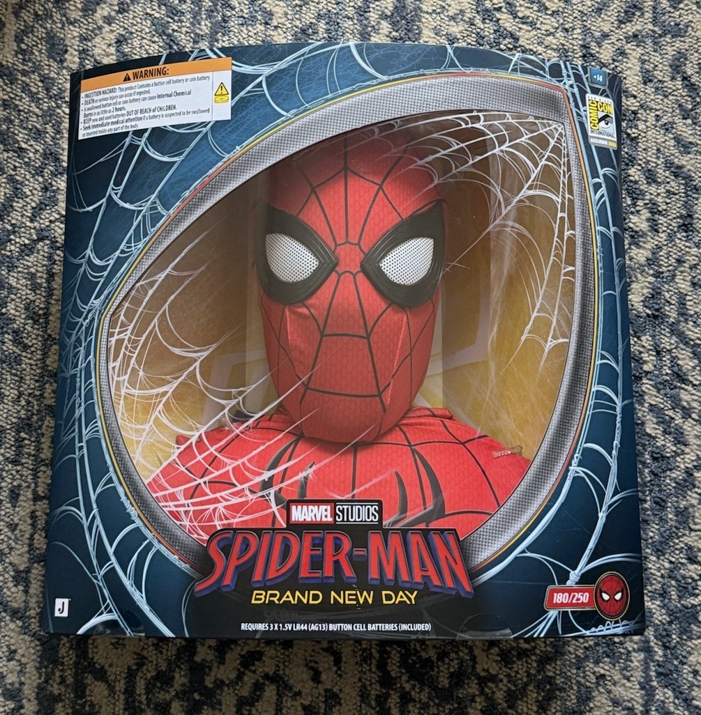 SDCC 2026 Spider-Man Brand New Day Jazwares Exclusive Mask & Top Set LE 250