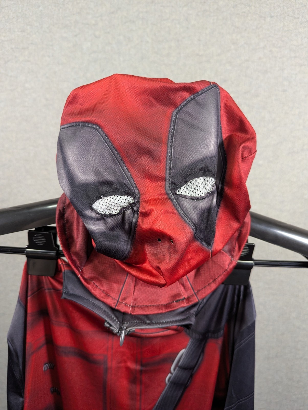 Jazwares Marvel Deadpool Adult Costume Standard Size Small Cosplay Halloween