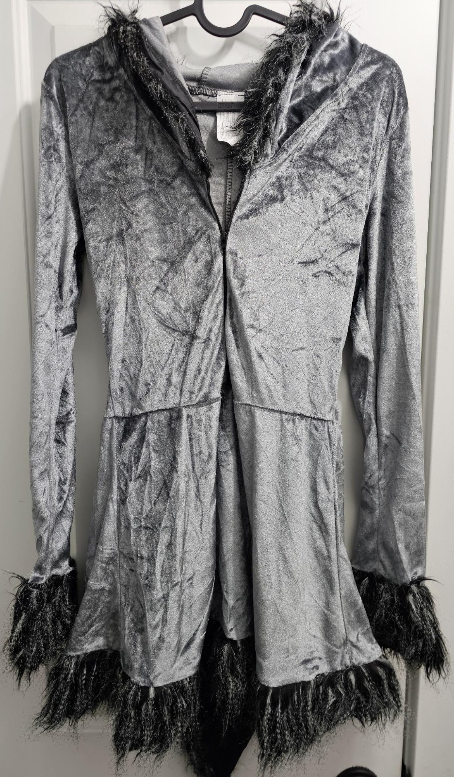 Silver Wolf Halloween Costume with Hoodie Adult Size Medium 6-8