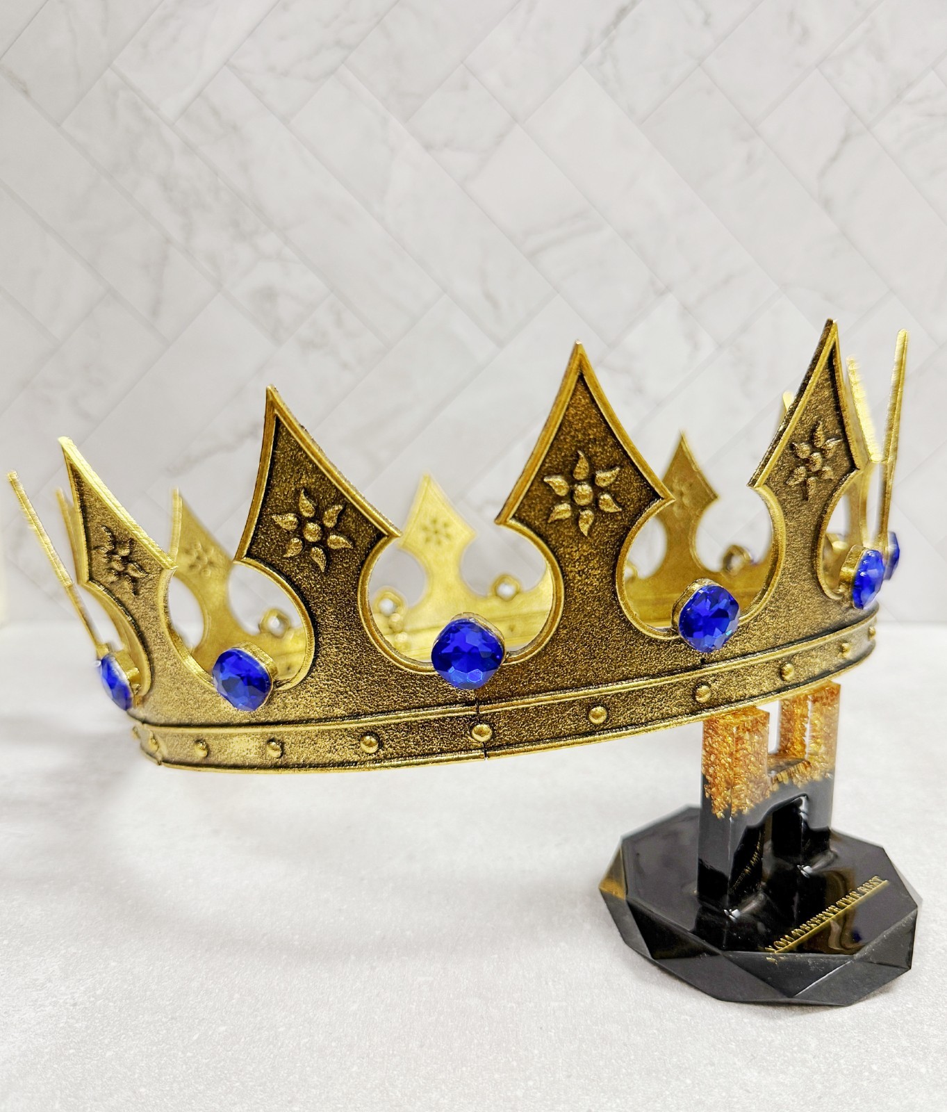 Regal Gold Crown, Royal Renaissance Crown, Medieval Costume, Blue Stone Crown