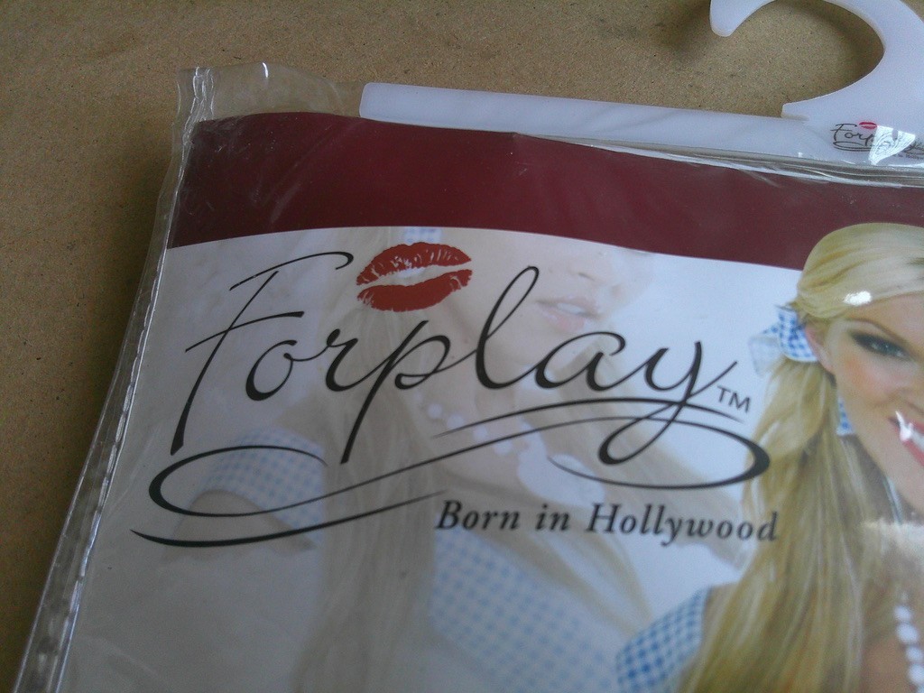 FORPLAY KANSAS GIRL WOMEN’S SEXY FARM GIRL COSTUME Medium/Large