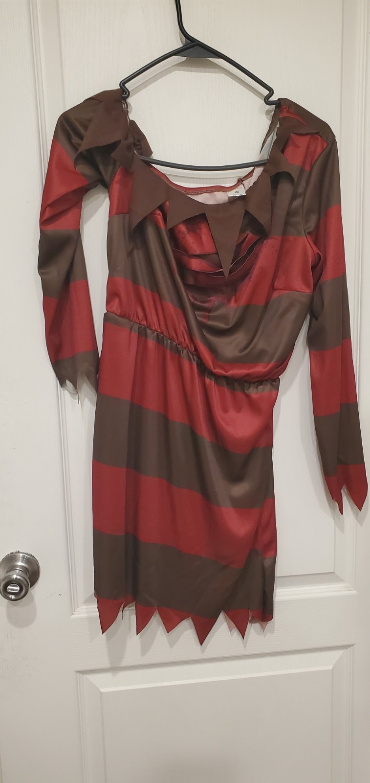 Morph Freddy Kruger Women’s Costume-Pre-owned-Size:M