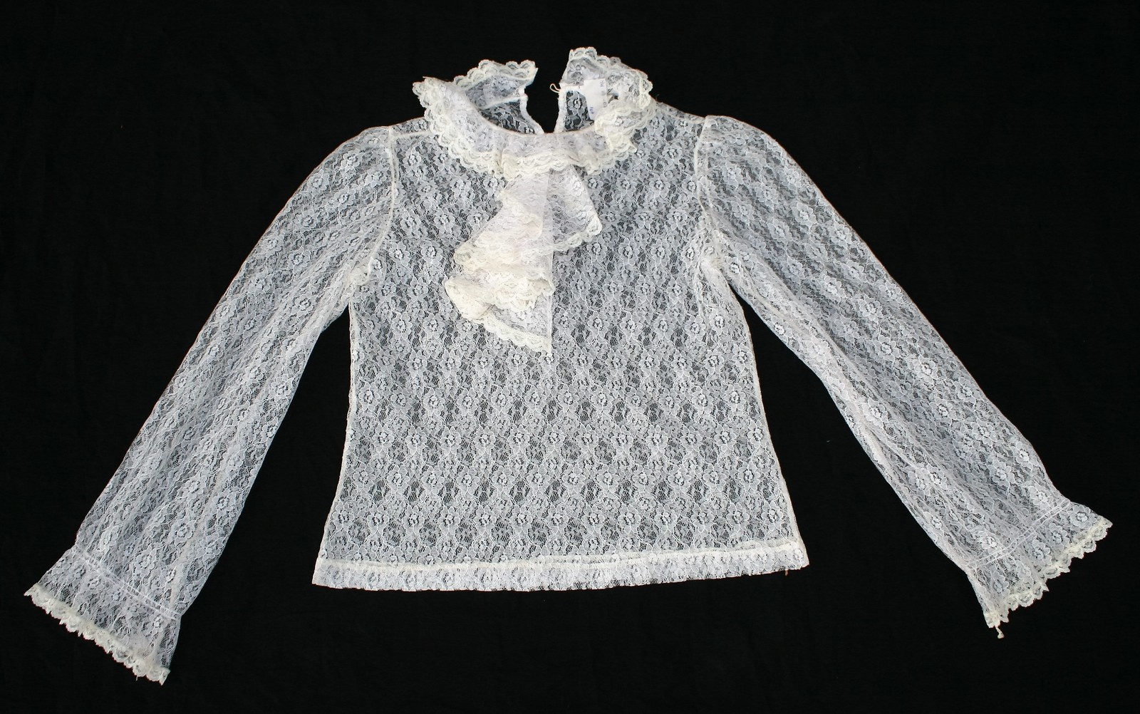 Vintage Victorian Blouse Lace Beige 9 Adult 100% polyester M J Women Pirate