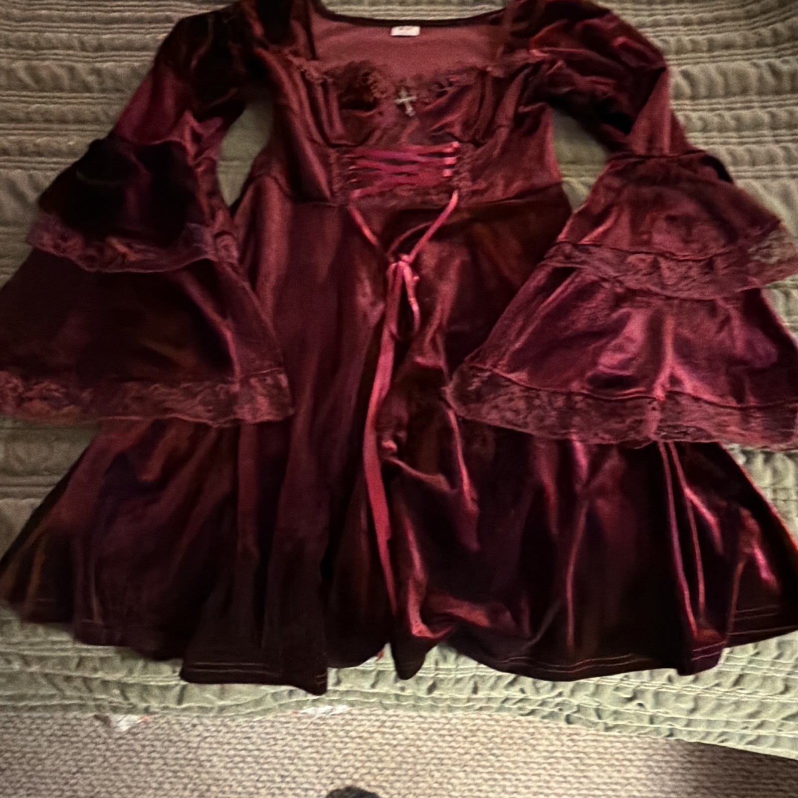 Women’s Burgundy Velvet Renaissance Lace-Up Dress Costume, Size M