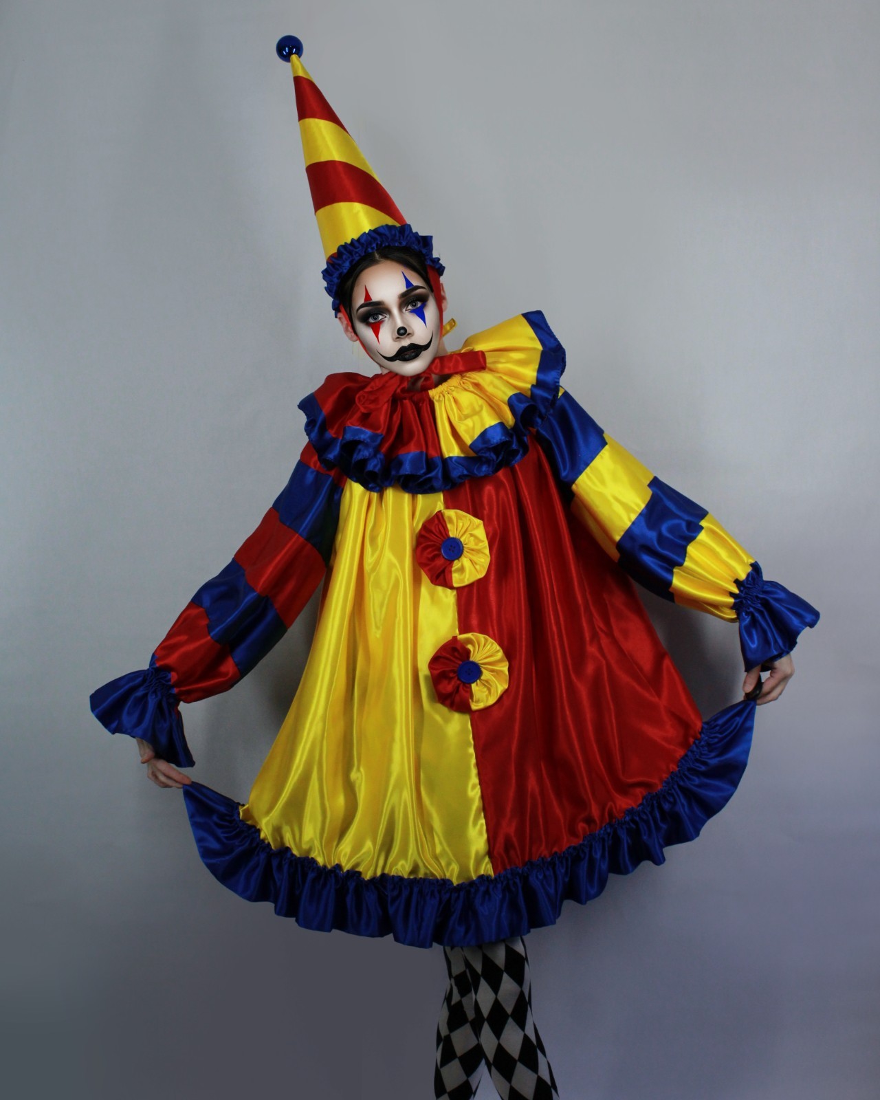 Classic Clown Costume for Adults Size Small to Extra Large, Halloween Outfit