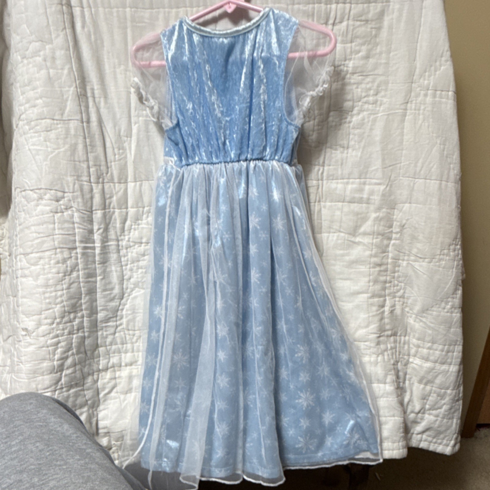 Disney Frozen Elsa Costume Dress 5T Blue White 100% Polyester Flame Resistant