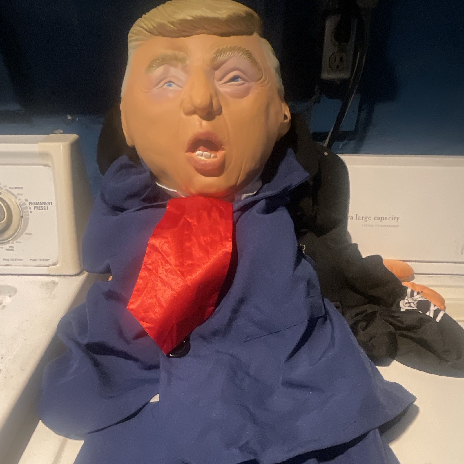 MorphCostumes Inflatable Political Character Costume Suit w/ Mask Blue Red Tie