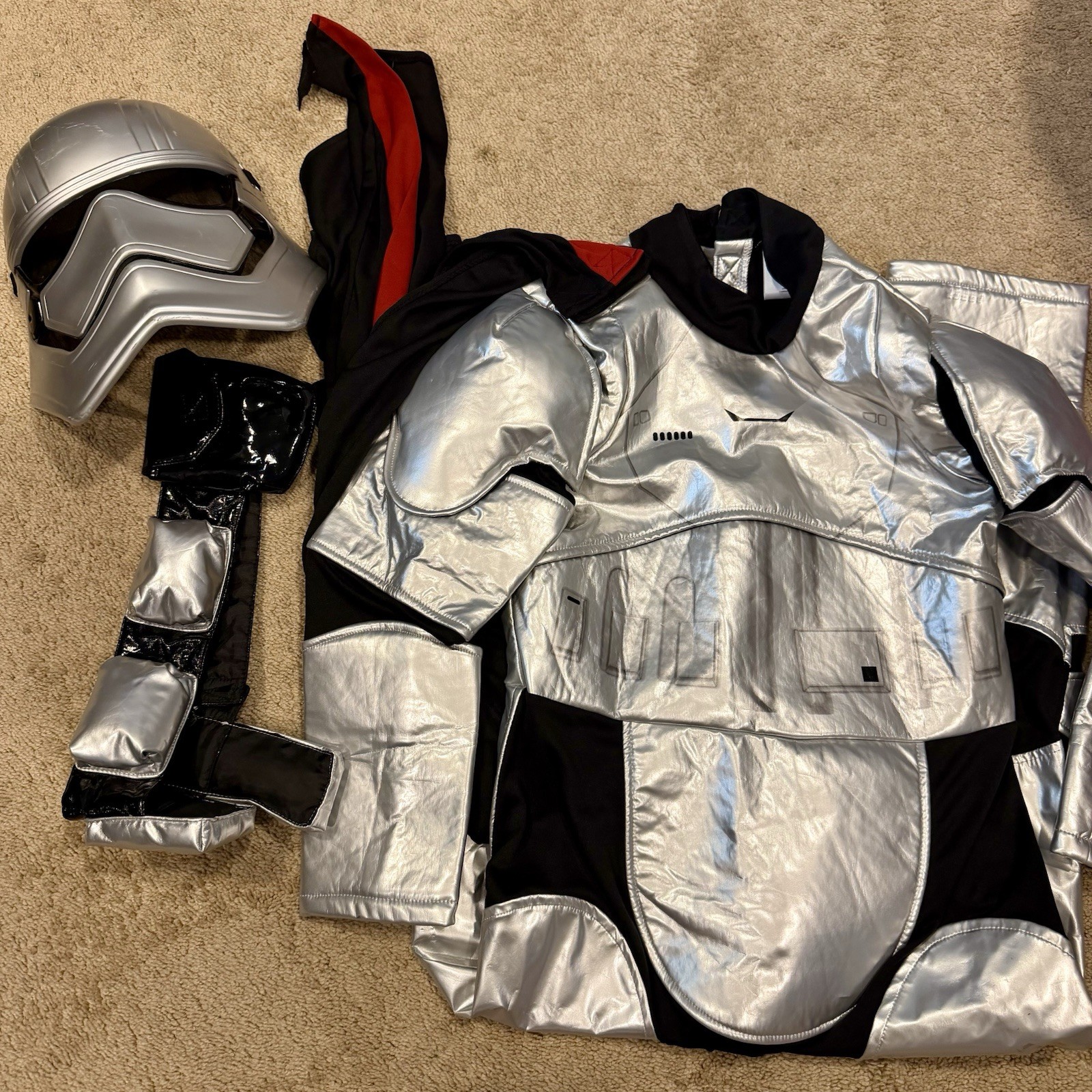 DISNEY STAR WARS AWAKENS CPT PHASMA SILVER STORM TROOPER COSTUME Kids Size 7/8