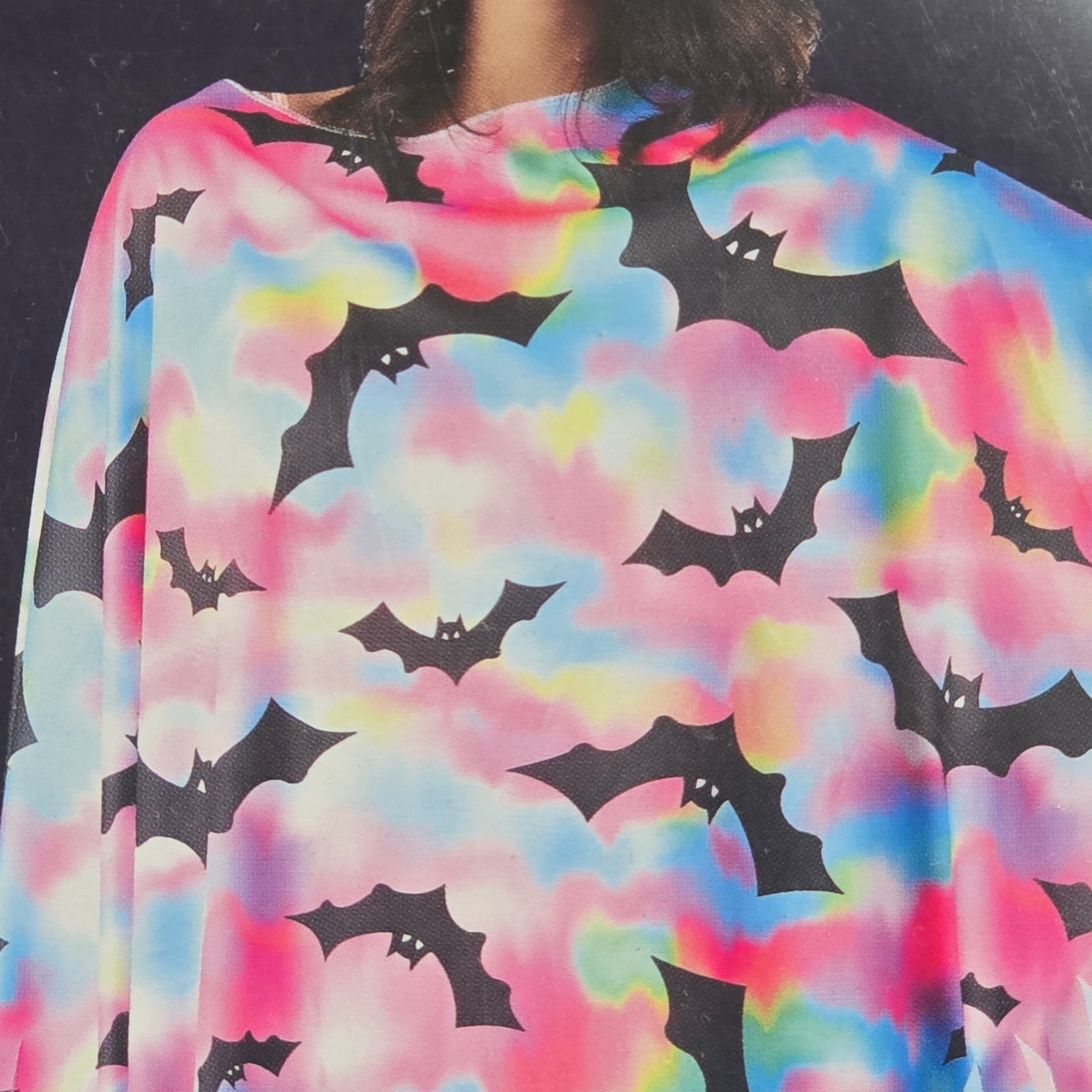 Womens Halloween Poncho OSFM Tye-Dye with Bats Fringed – Great For Halloween 🎃
