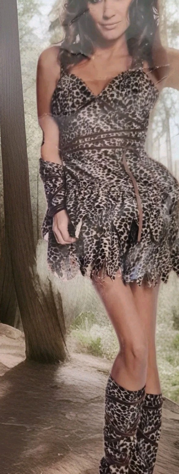 SPIRT Goin’ Clubbin Sexy Tarzan Cavewoman Costume – Large 12-14