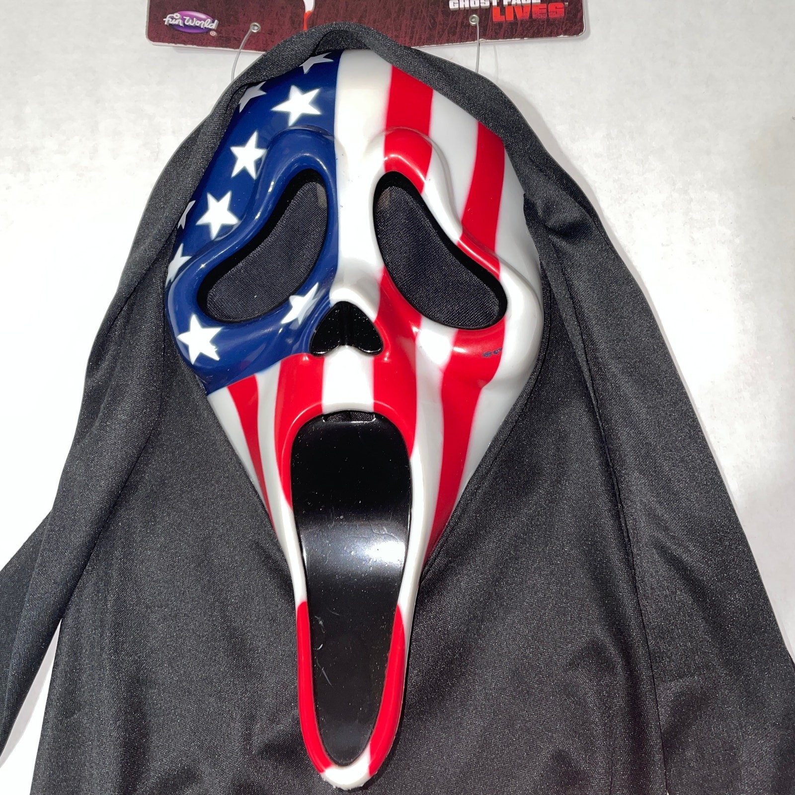 SCREAM MOVIE PATRIOTIC FLAG GHOST FACE MASK WITH HOOD COSTUME 2021 NWT